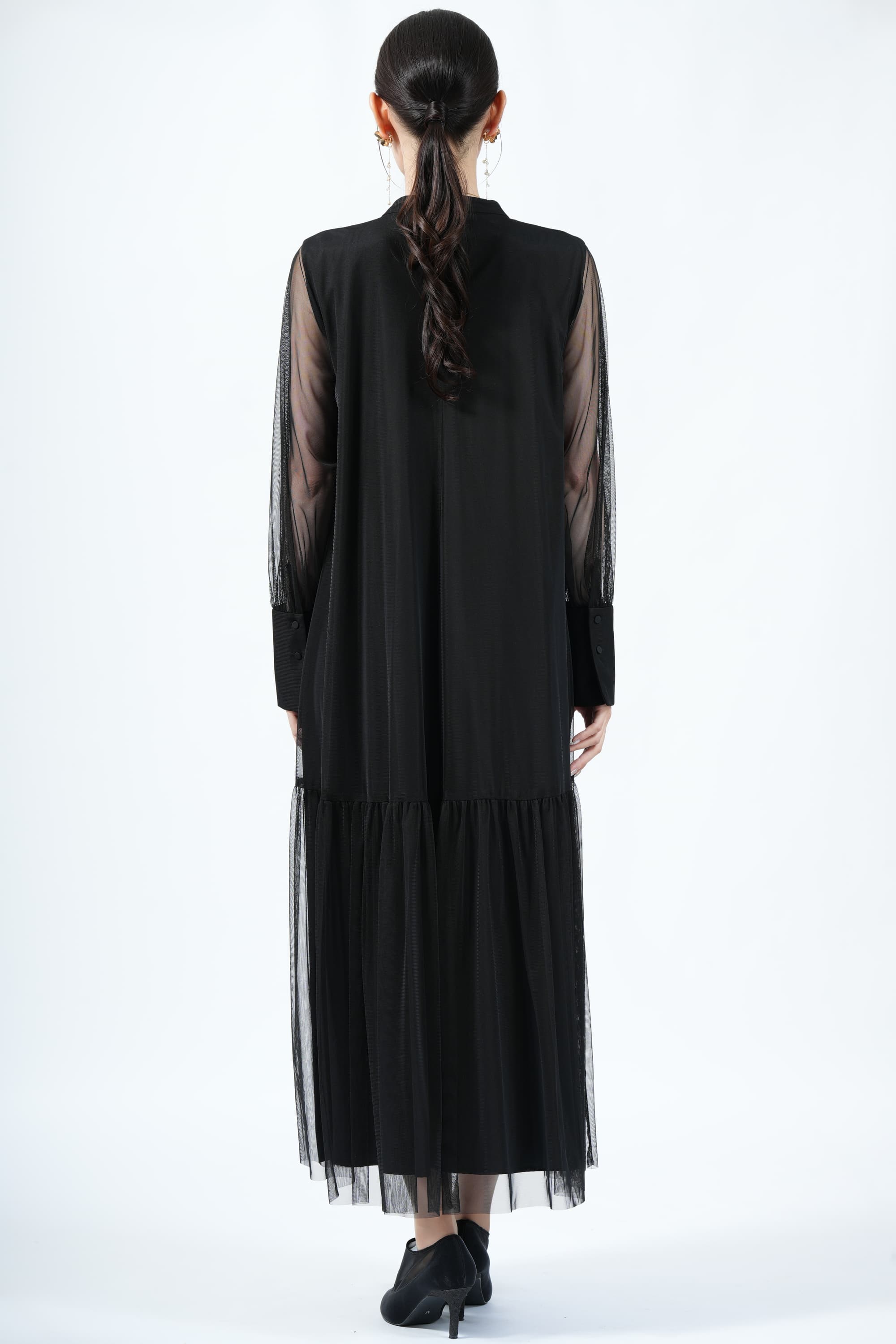 CAPRICIEUX LE'MAGE ハイネックチュールブラックドレス (M〜L
