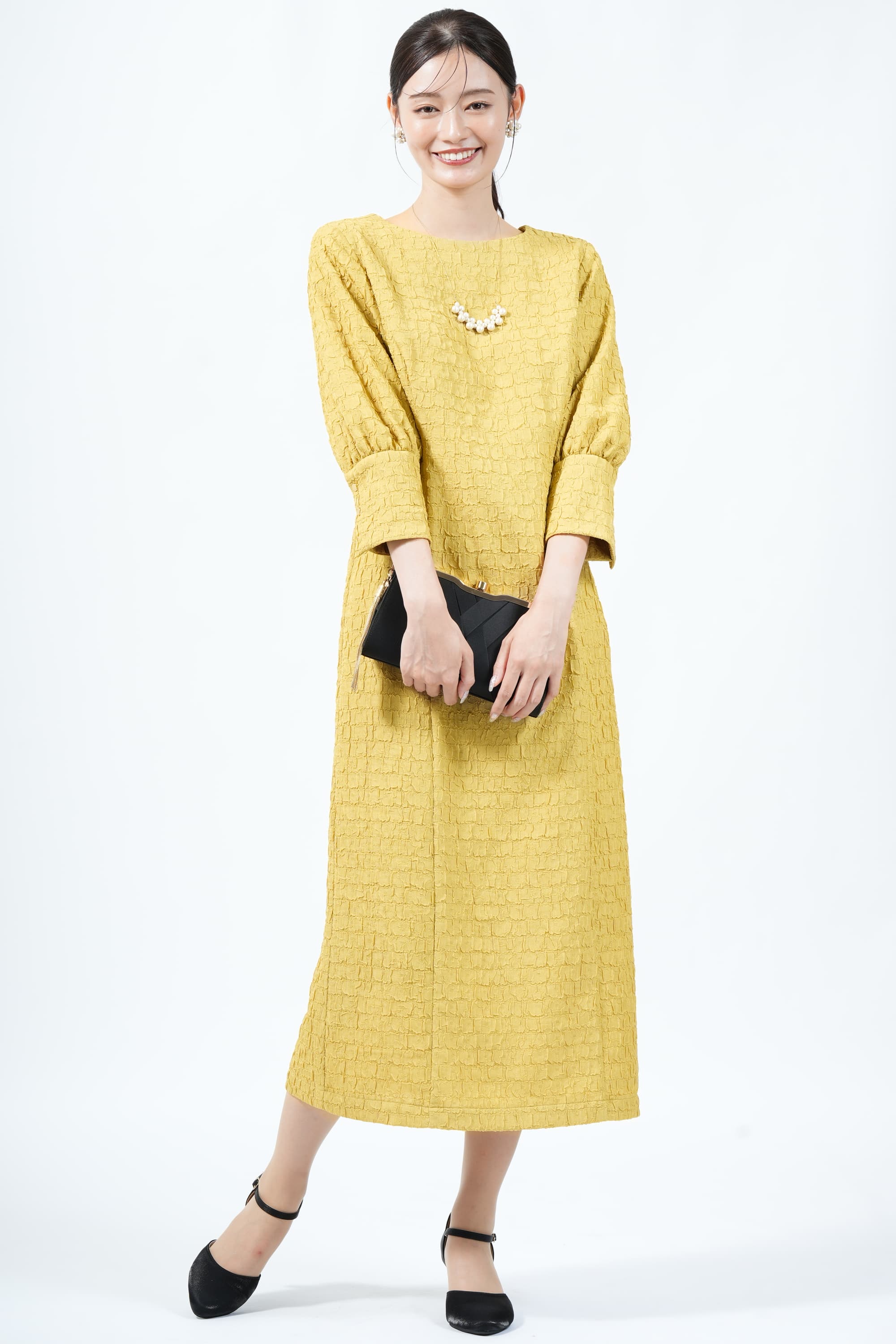 ランダム配列コットンパールネックレス