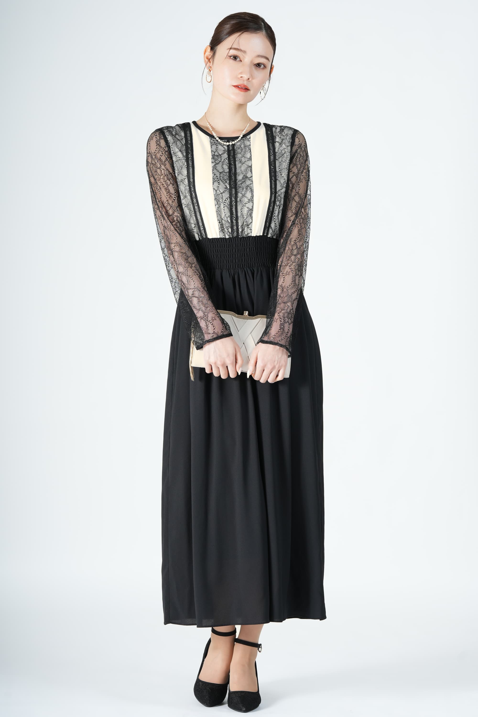 ヴィンテージ配色レースブラックドレス