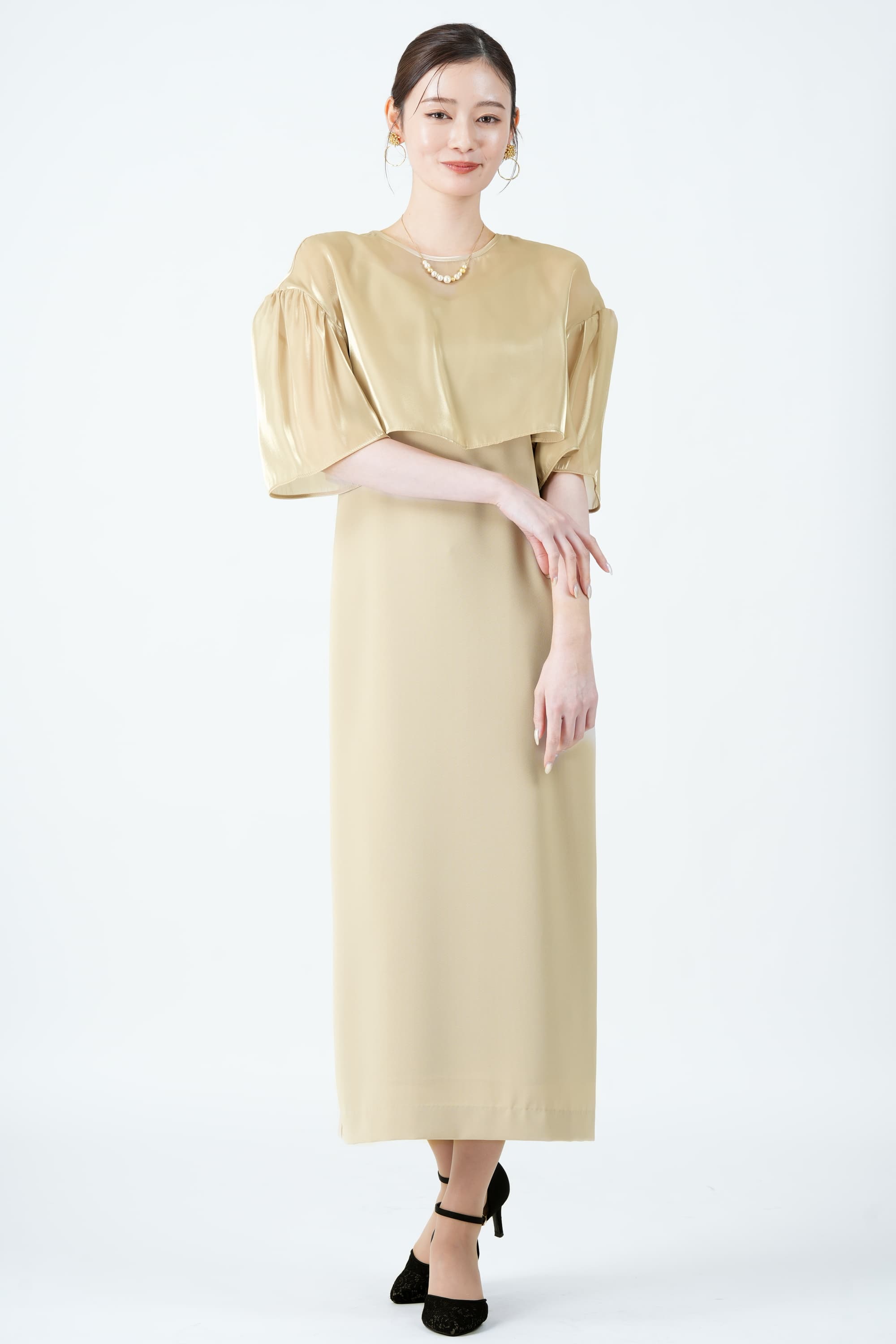 anuans 艶感ボレロコンビネーションベージュドレス (M) をレンタル