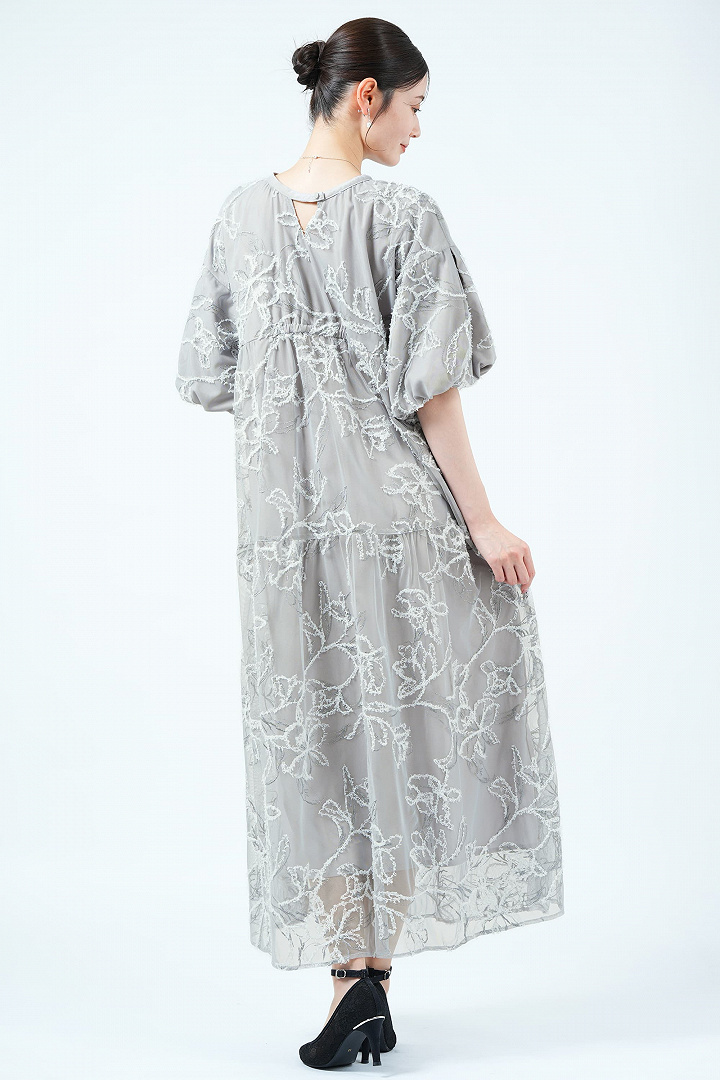 フェザーフラワー刺繍ライトグレードレス