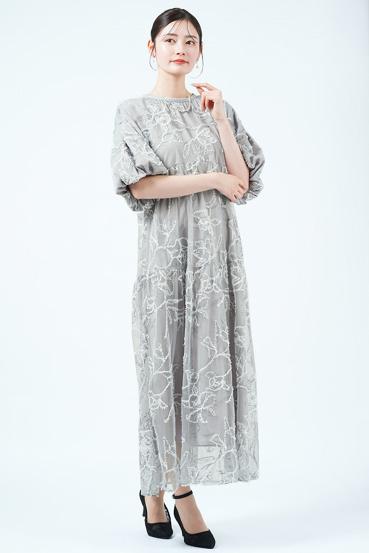 フェザーフラワー刺繍ライトグレードレス