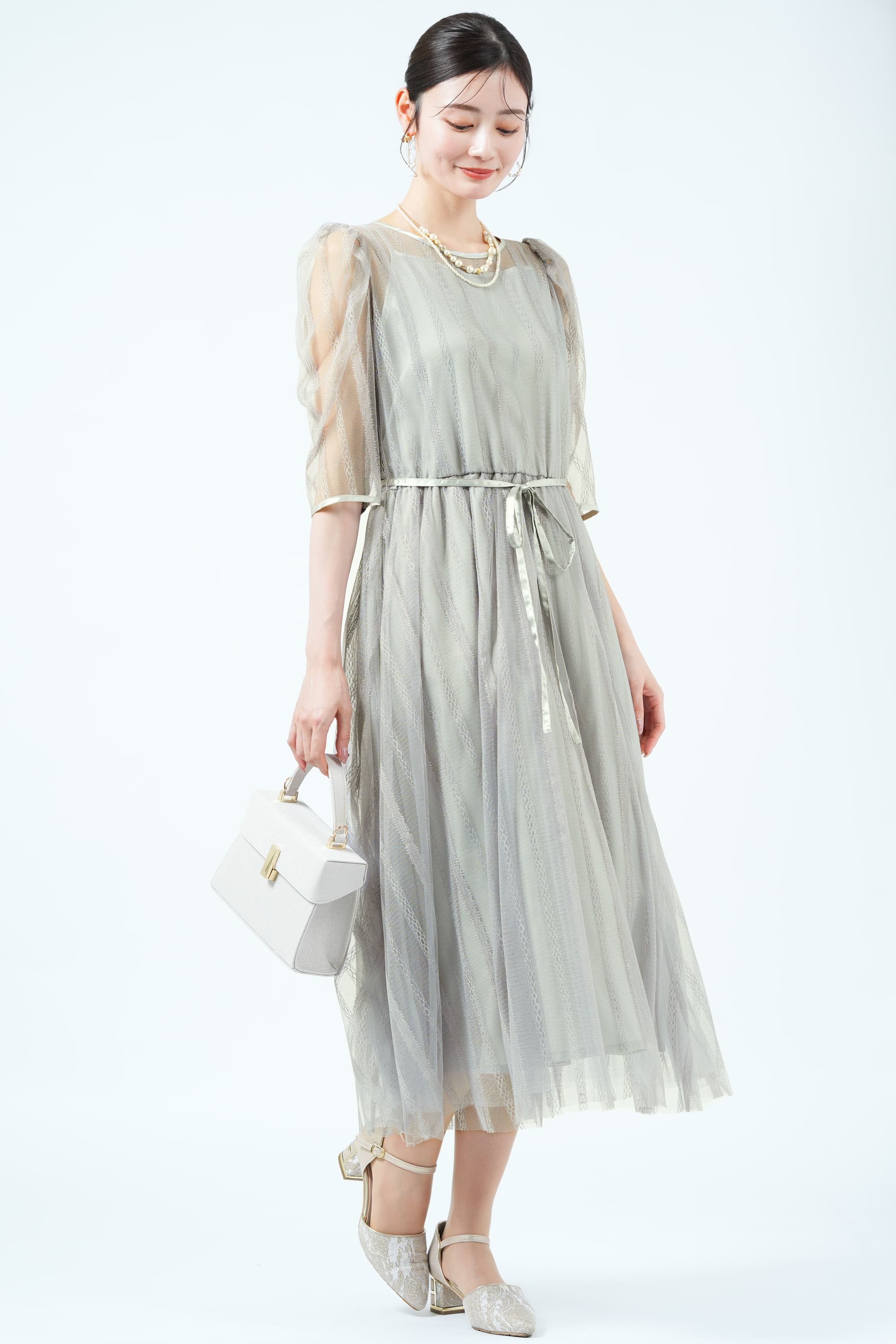 スクエア型ラメゴールドバッグ