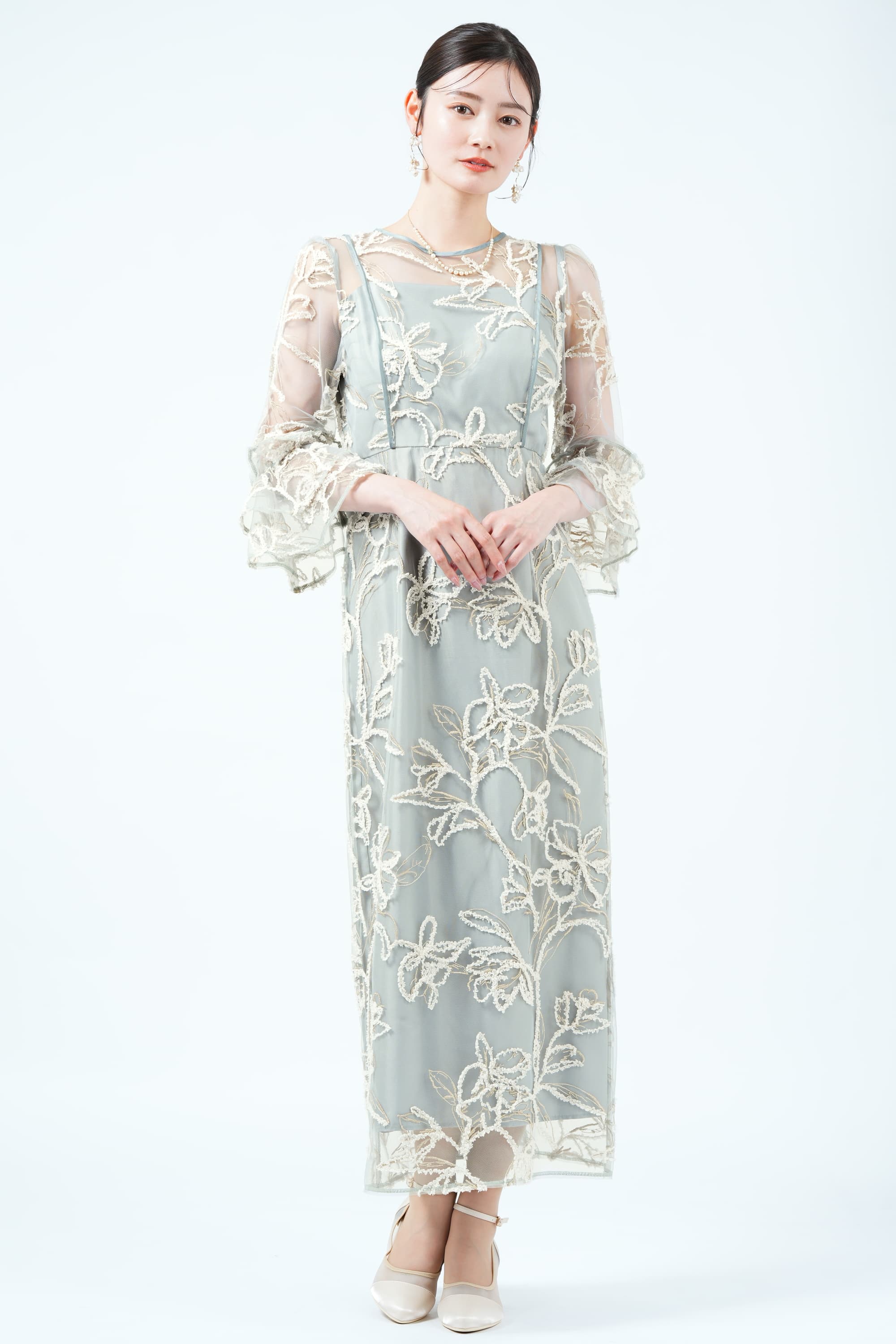 AIMER ファーヤーン刺繍ライトグリーンドレス (M) をレンタル - 結婚式 AIMER ファーヤーン刺繍ライトグリーンドレス (M) をレンタル - 結婚式