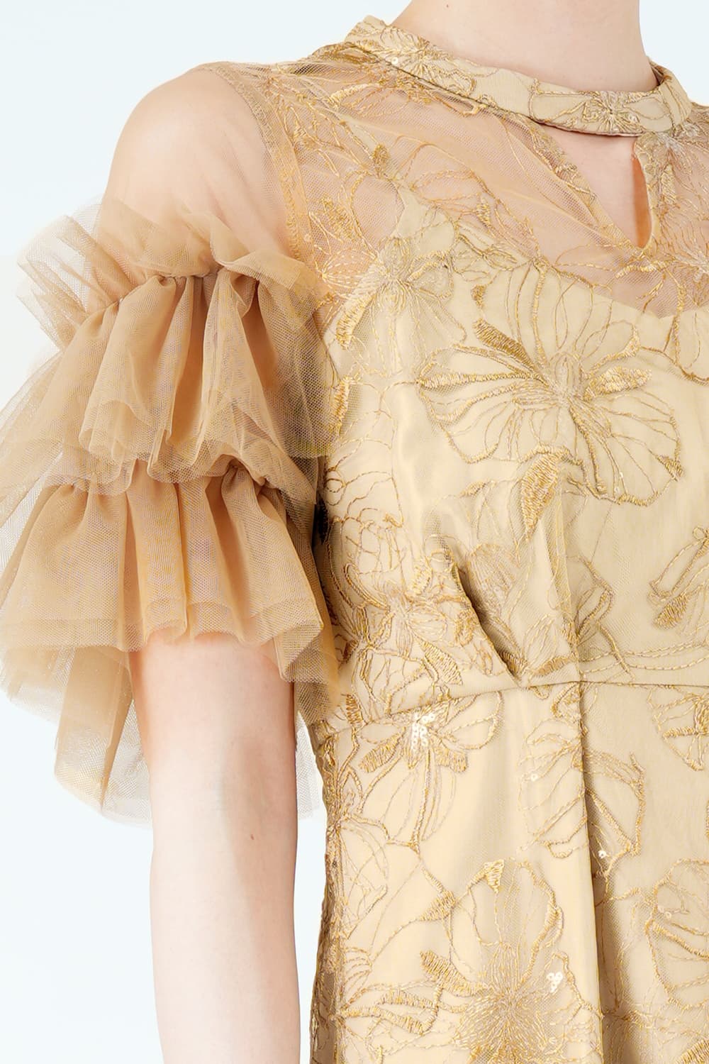 フラワー刺繍スパークルベージュドレス