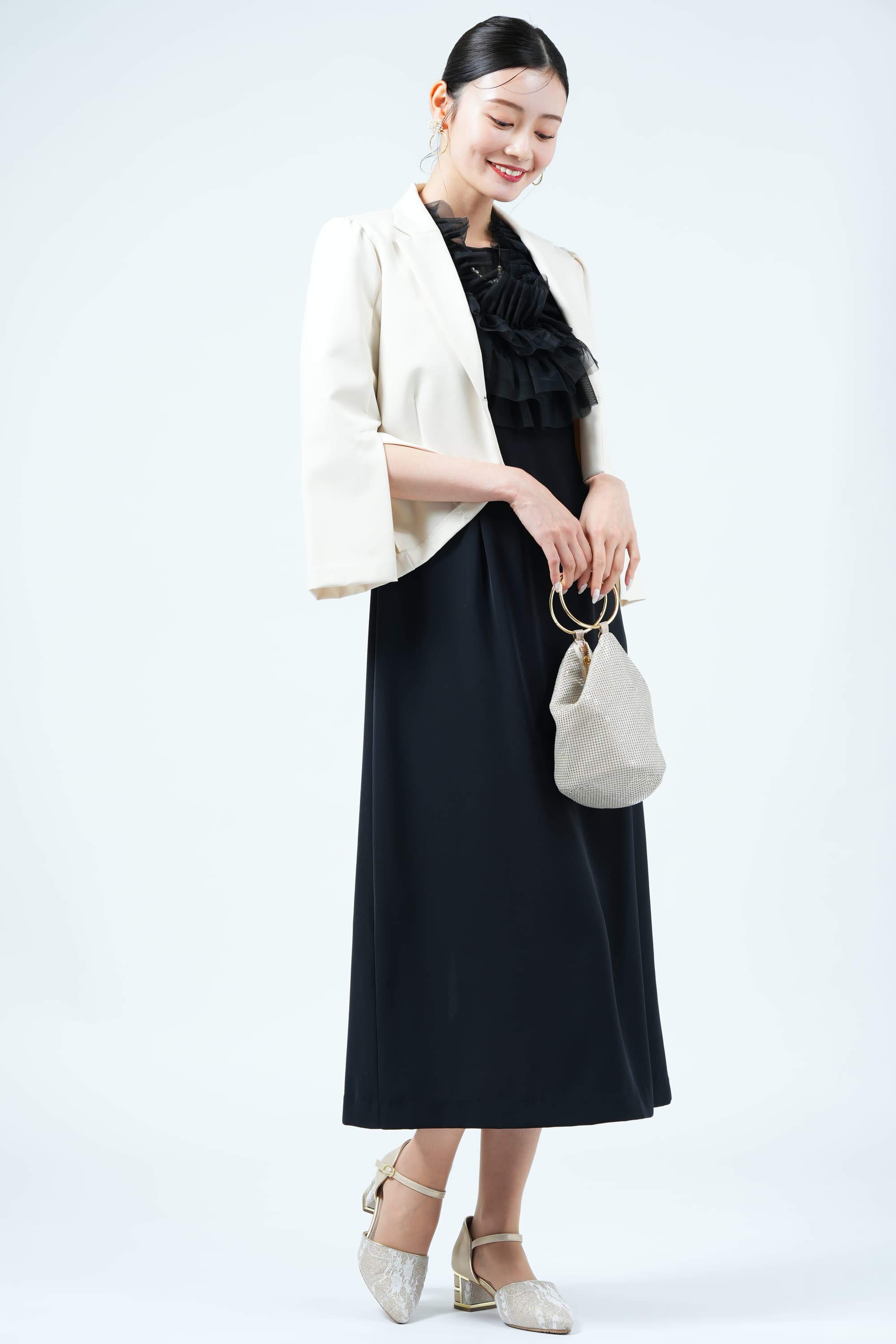 アームスリット襟付きアイボリージャケット