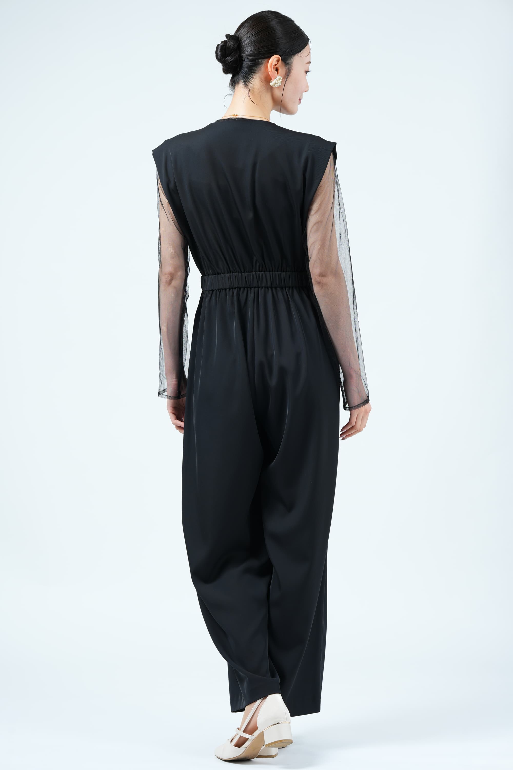 niana スタンドアウトカラーブラックパンツドレス (S) を