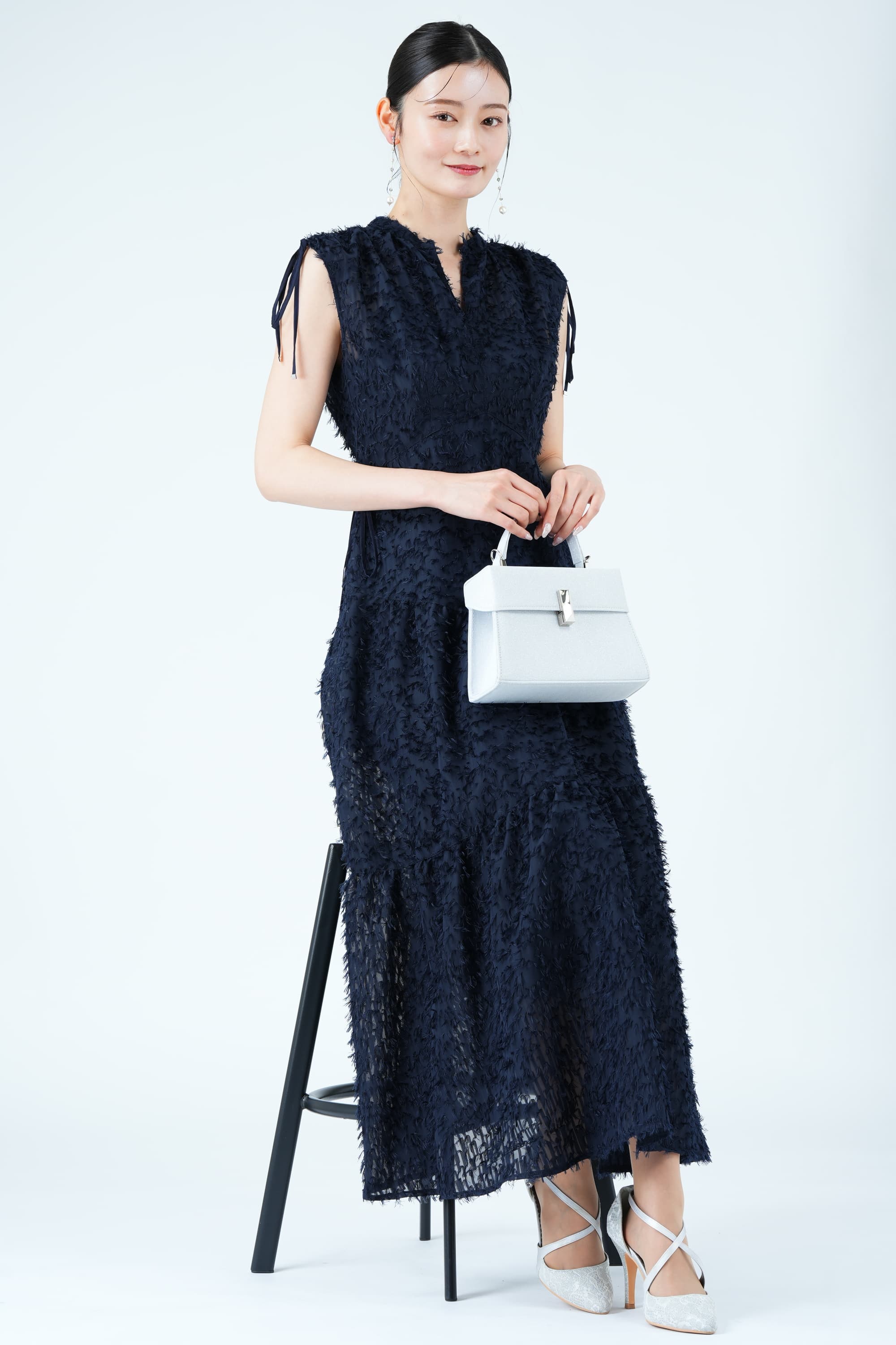 フリンジティアードネイビードレス