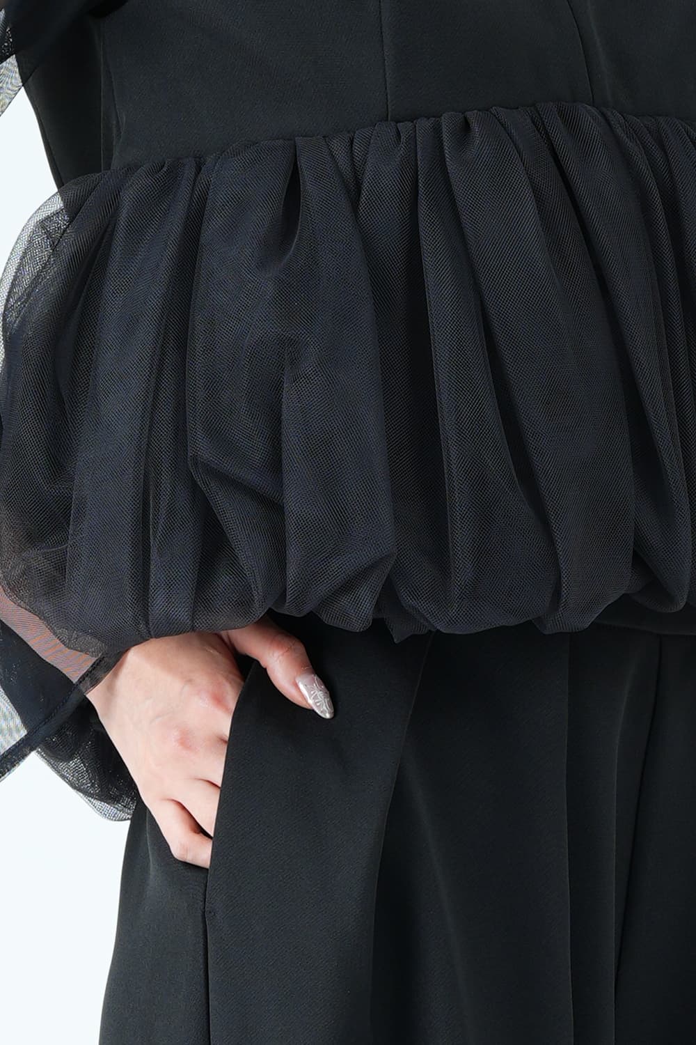 ANDRESD バルーンペプラムブラックパンツドレス (L) をレンタル - 結婚