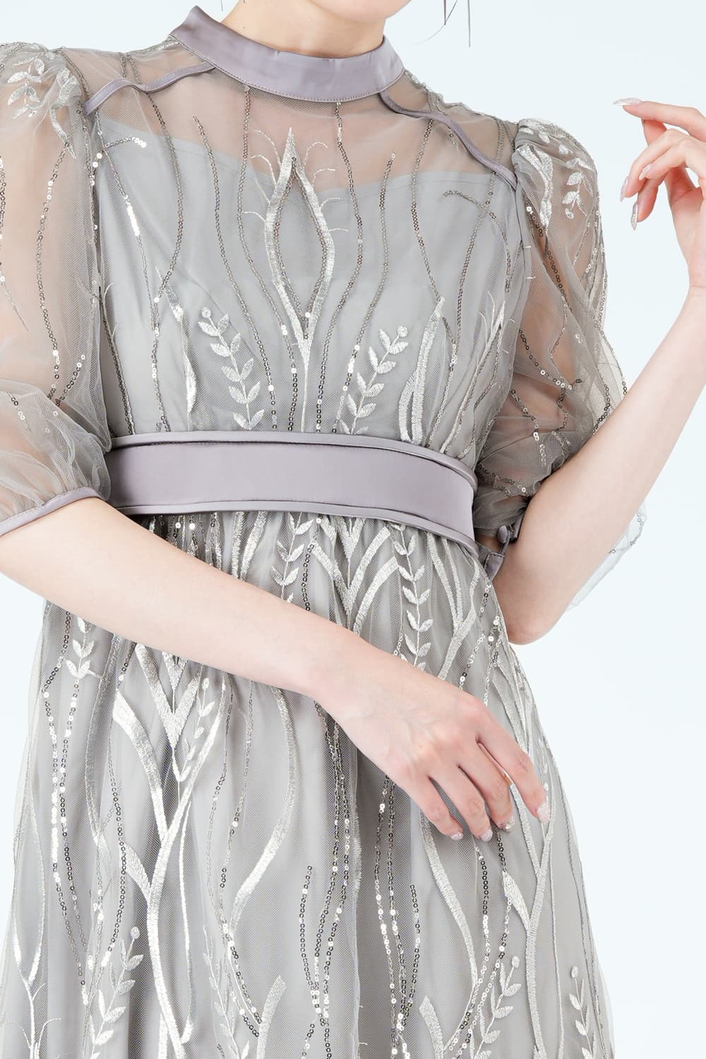 スパンコールウェーブ刺繍グレードレス