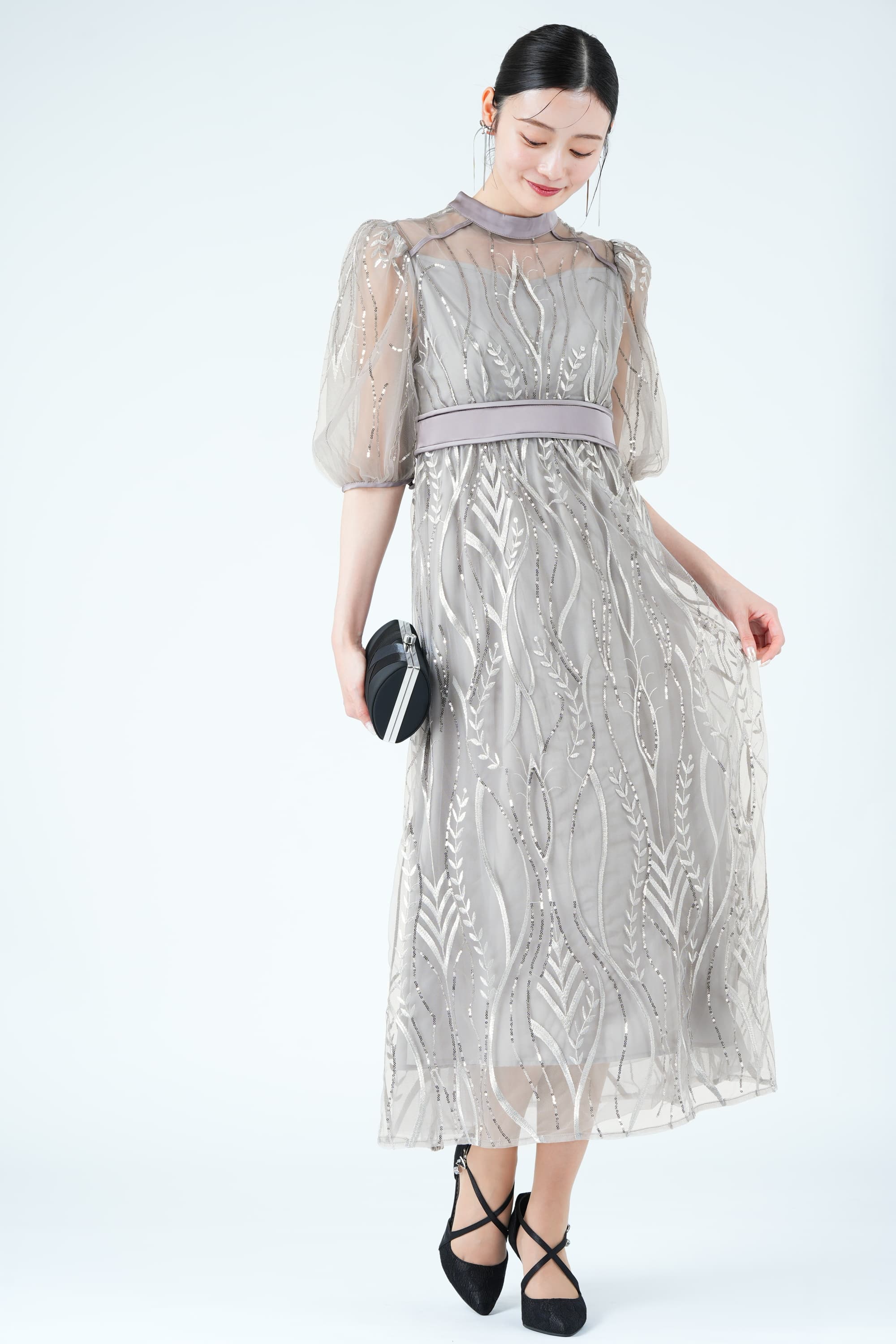 メタルリボンシルバーイヤリング