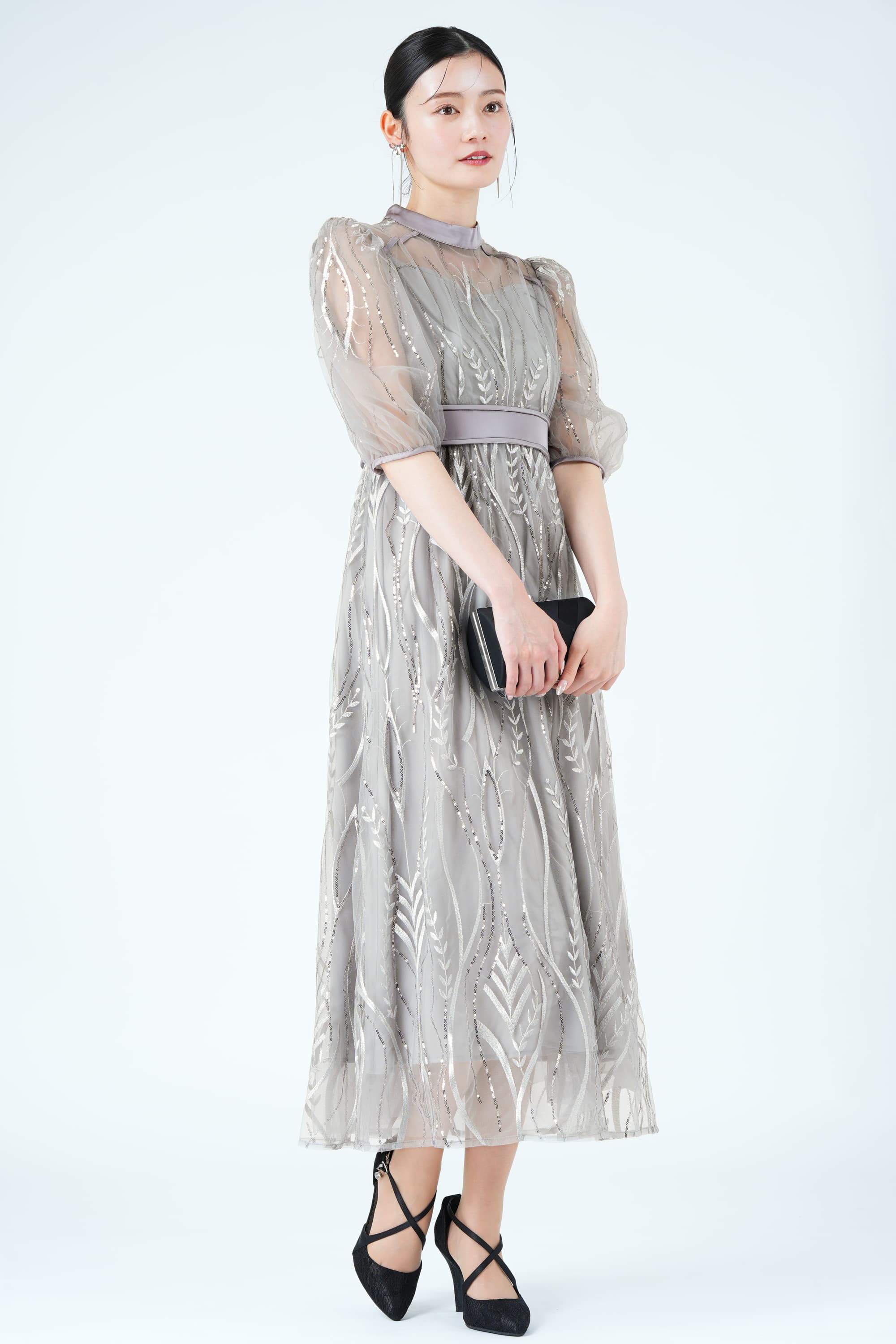 スパンコールウェーブ刺繍グレードレス