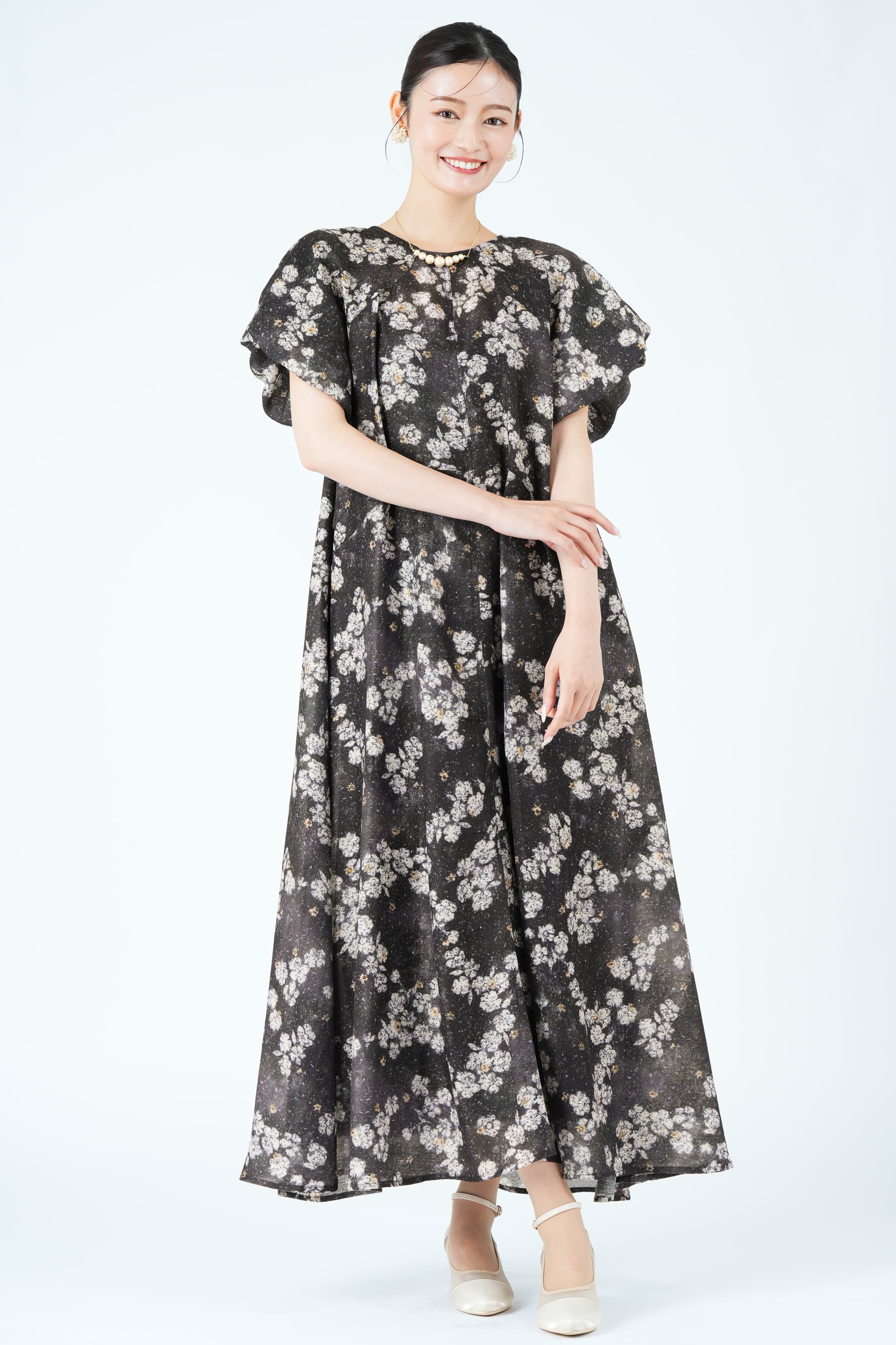 Ameri VINTAGE ドレス Ameri VINTAGE クラフト調フラワーブラックドレス (M) を