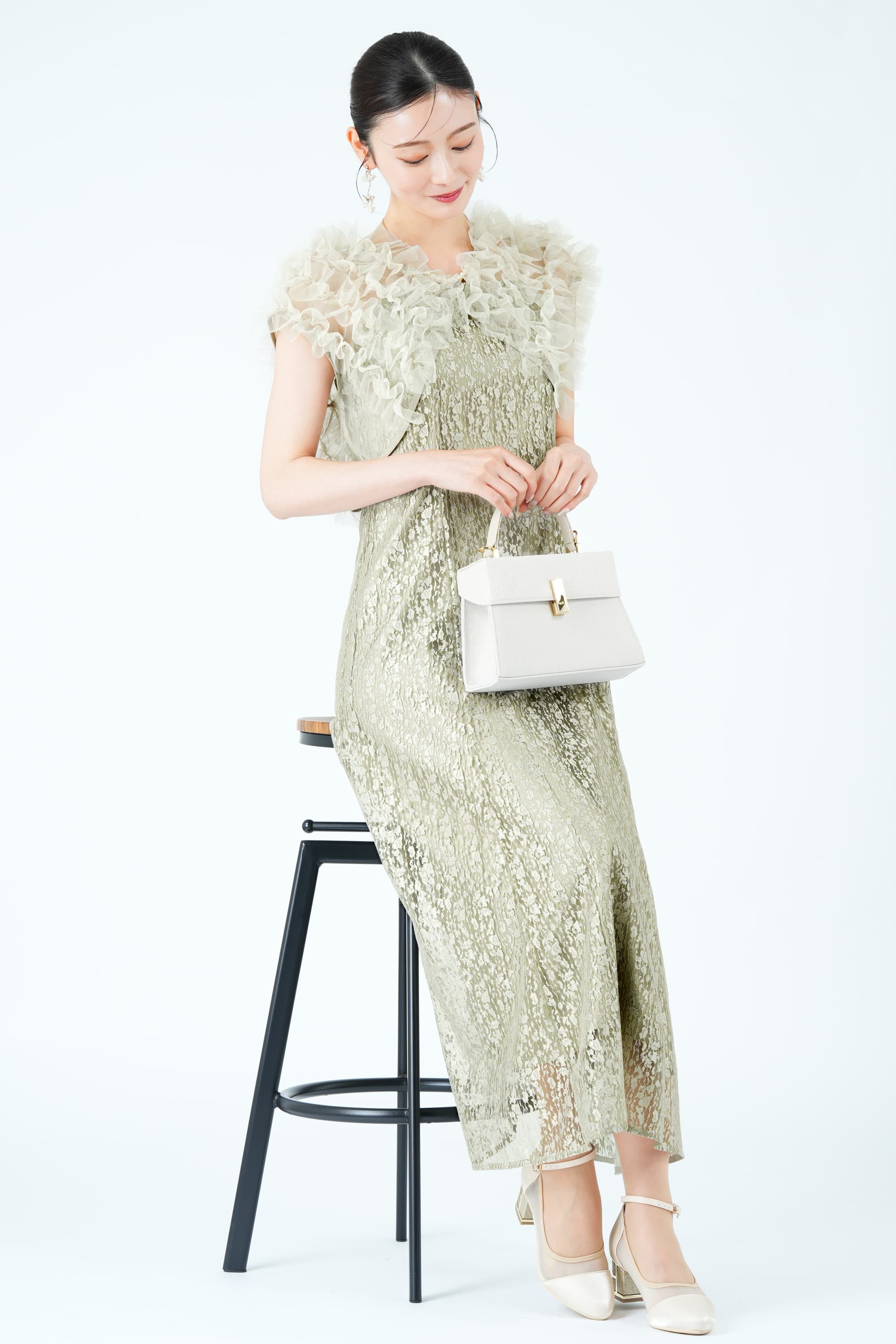 ふんわりフリルボレロ付きグリーンドレス