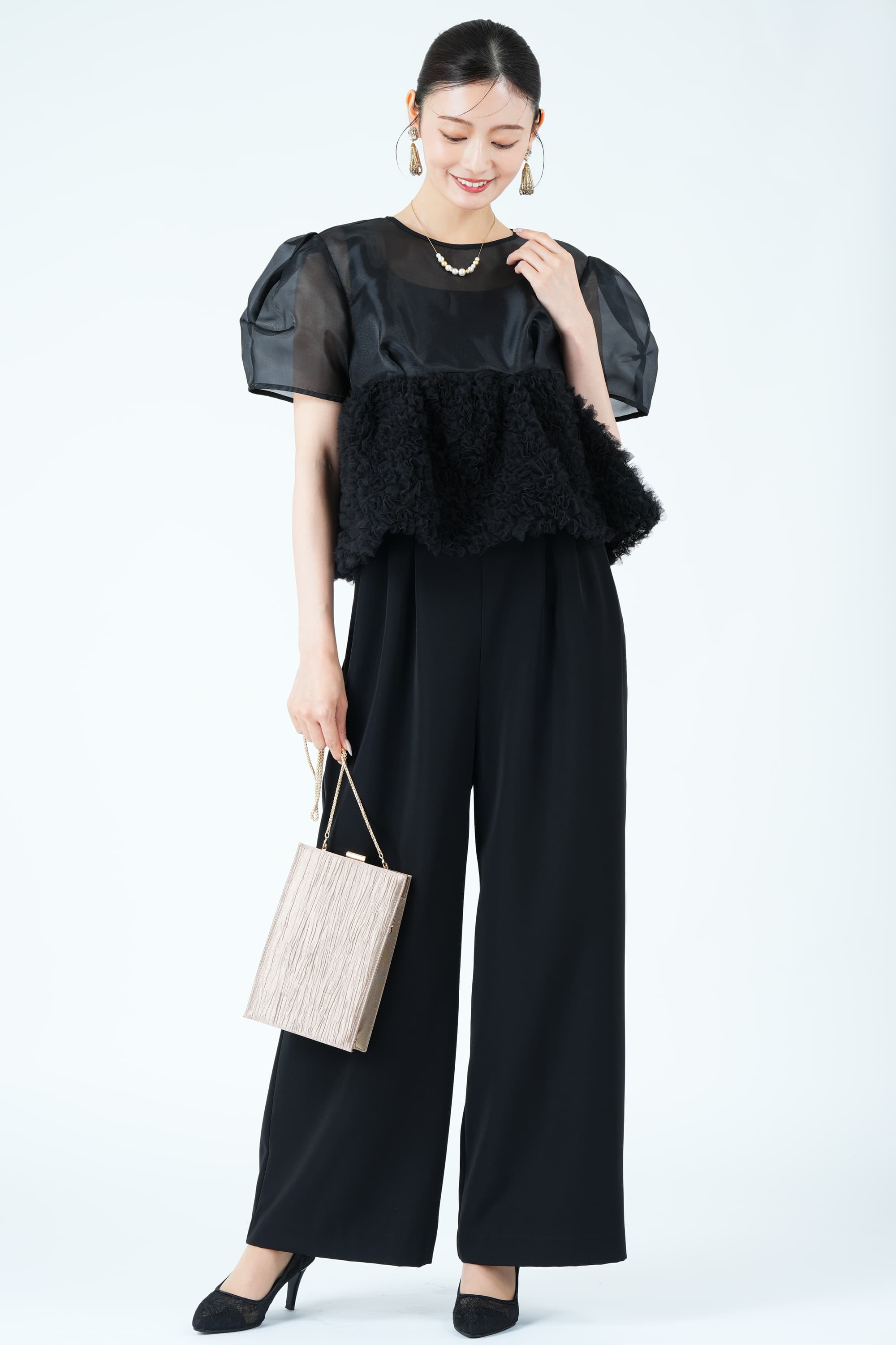 フープ状タッセルゴールドイヤリング