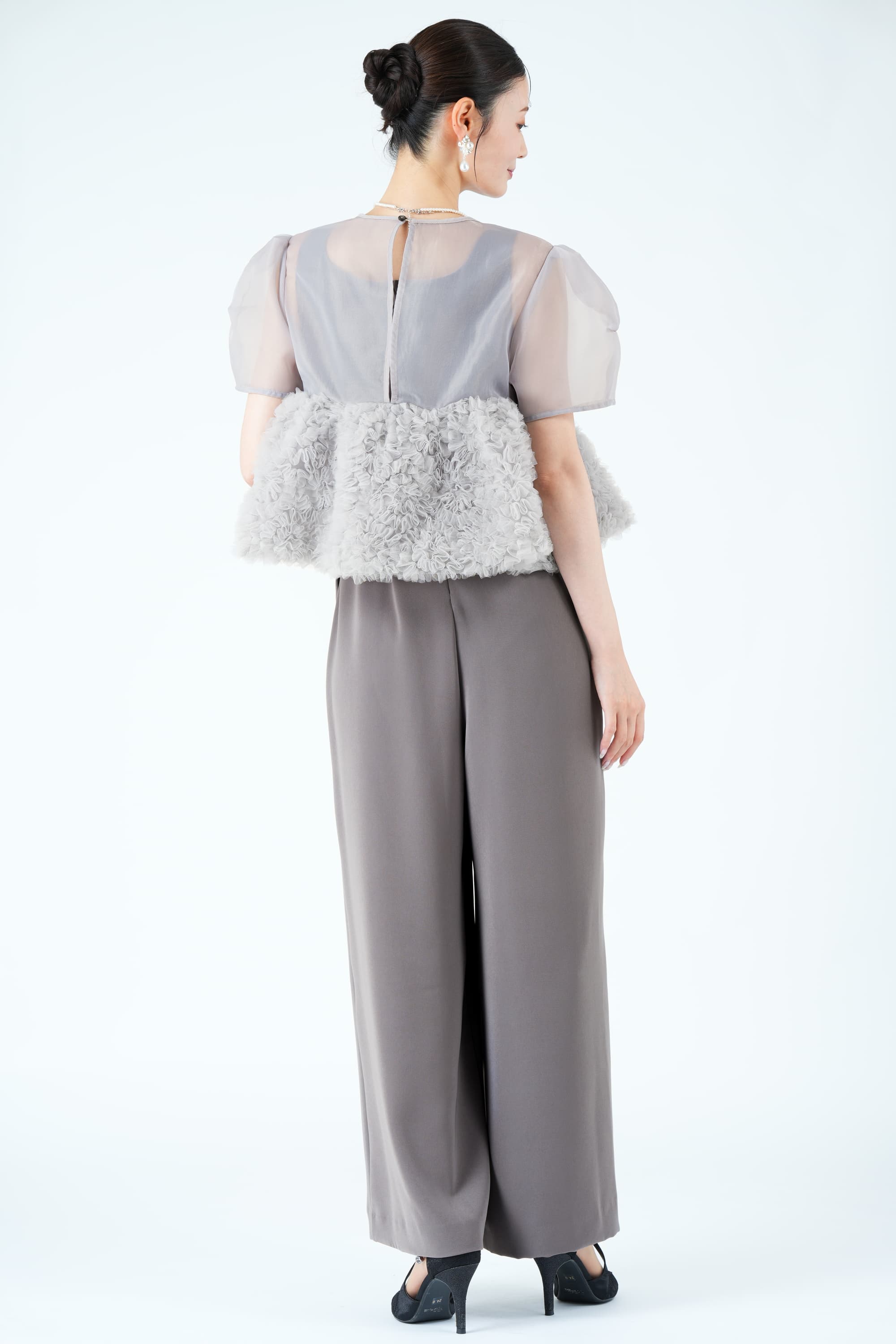 ANDRESD スウェルペプラムグレーパンツドレス (M) をレンタル - 結婚式