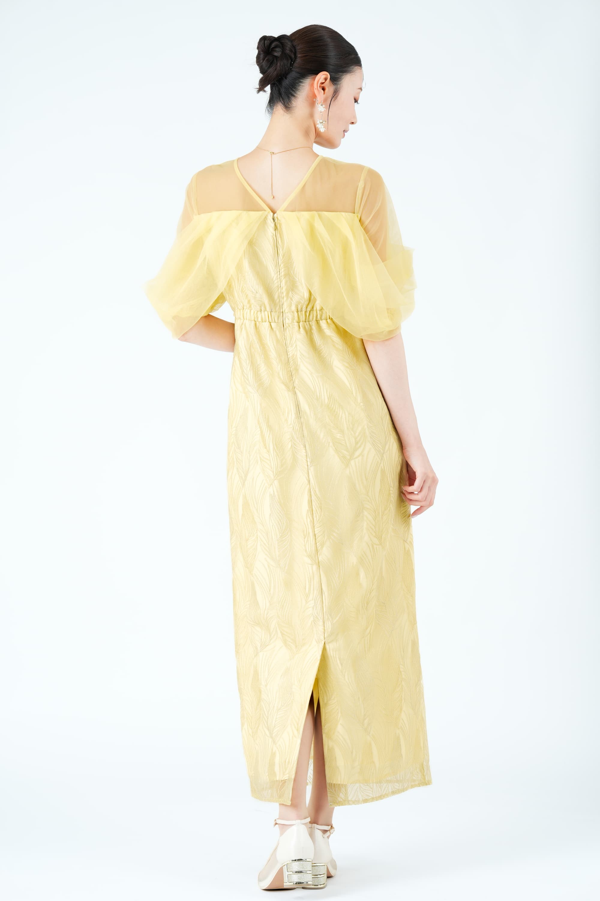 ツイストエアリーペンシルイエロードレス