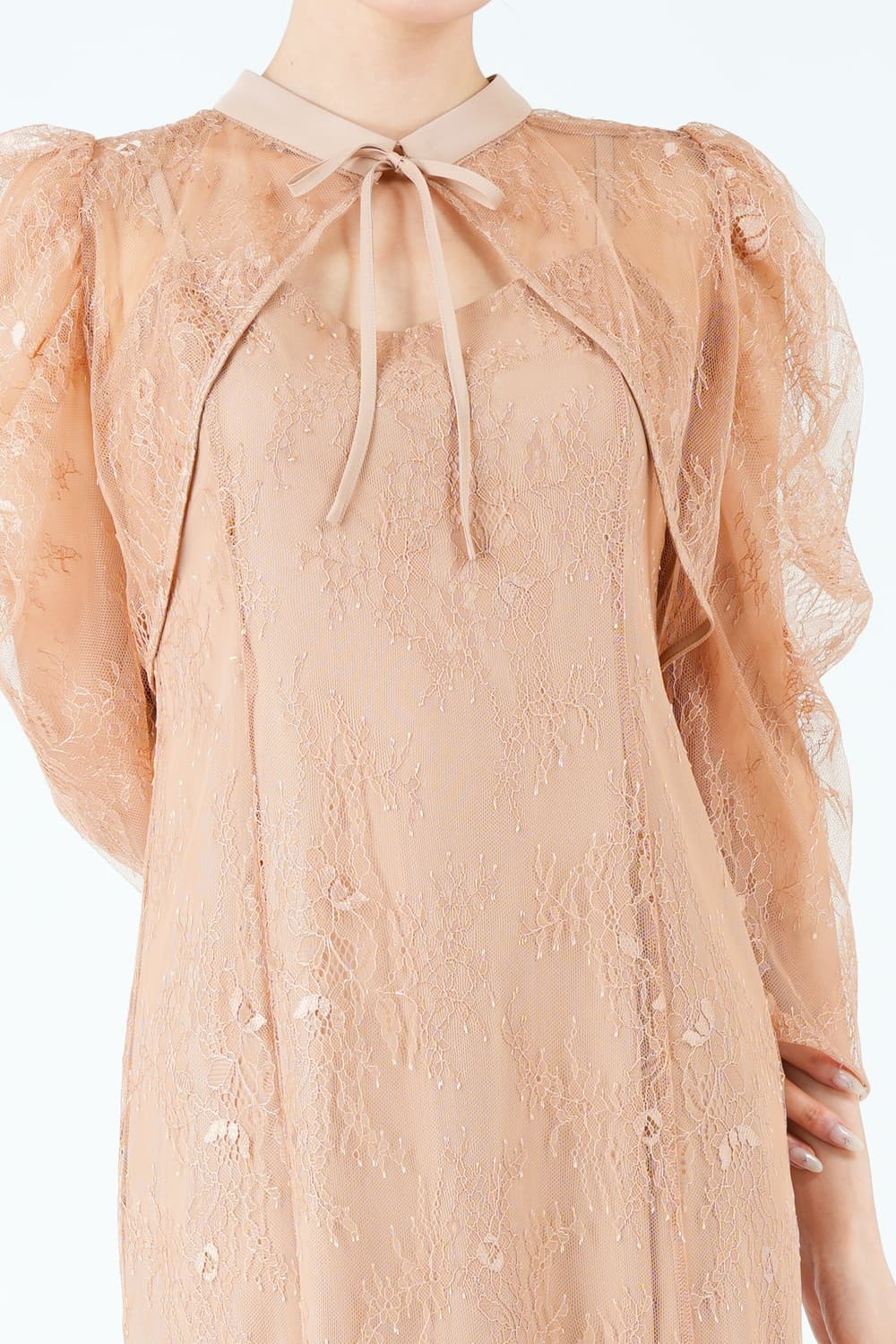 ボレロレイヤード総レースコーラルドレス