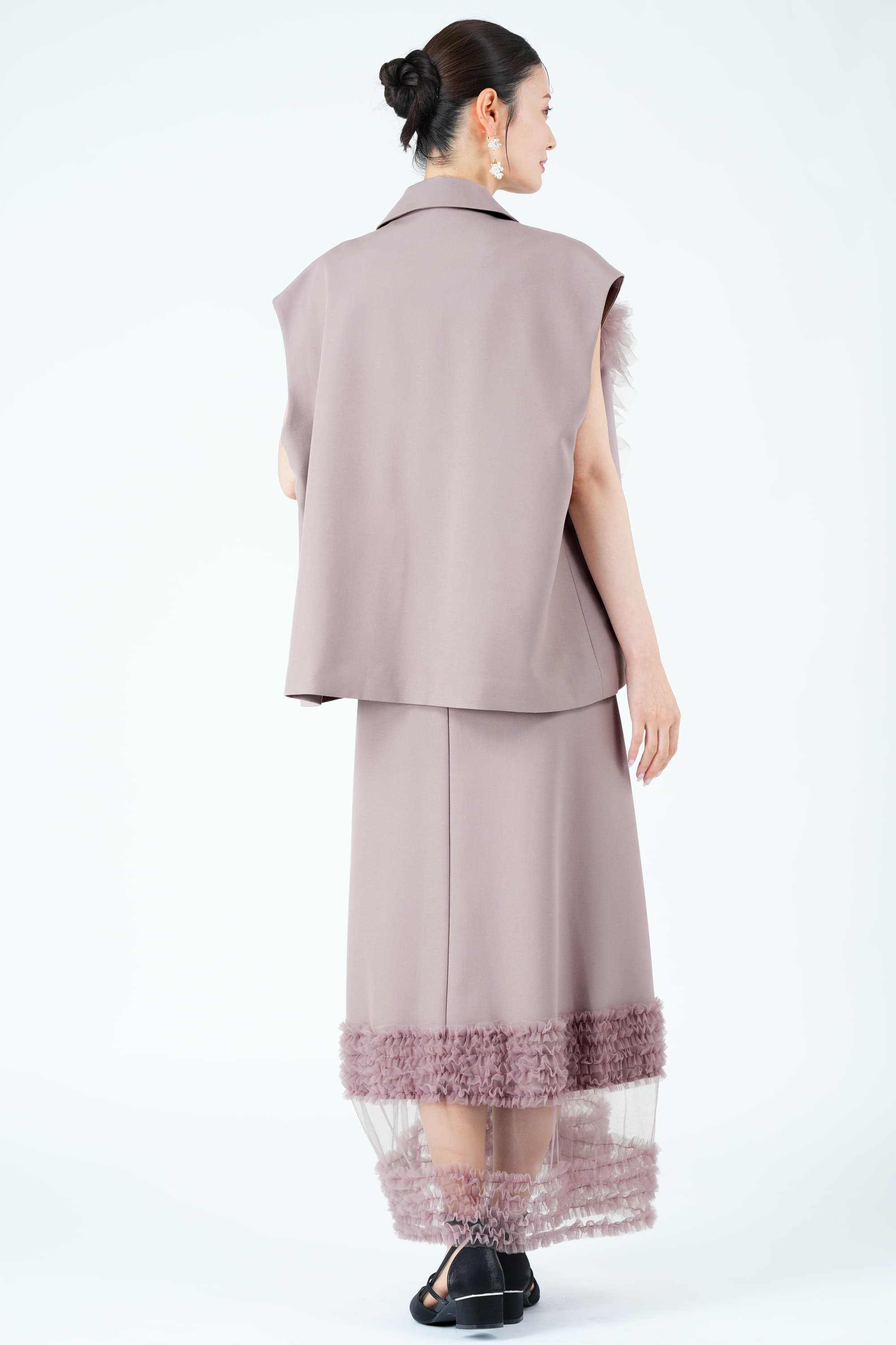 LEJA チュールフリルジレ付きくすみピンクドレス (S〜M) をレンタル