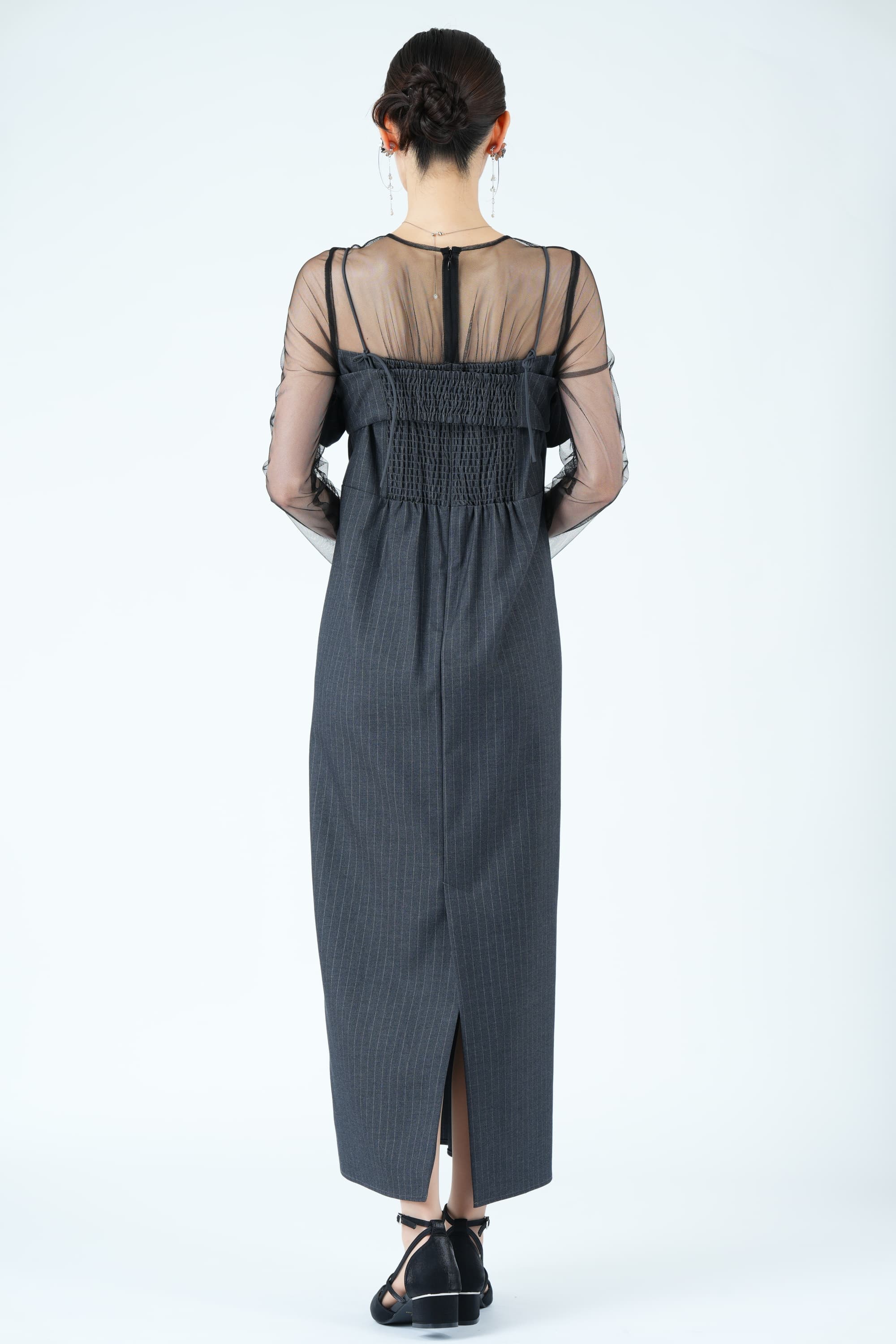 ウェービーフリル×ストライプグレードレス