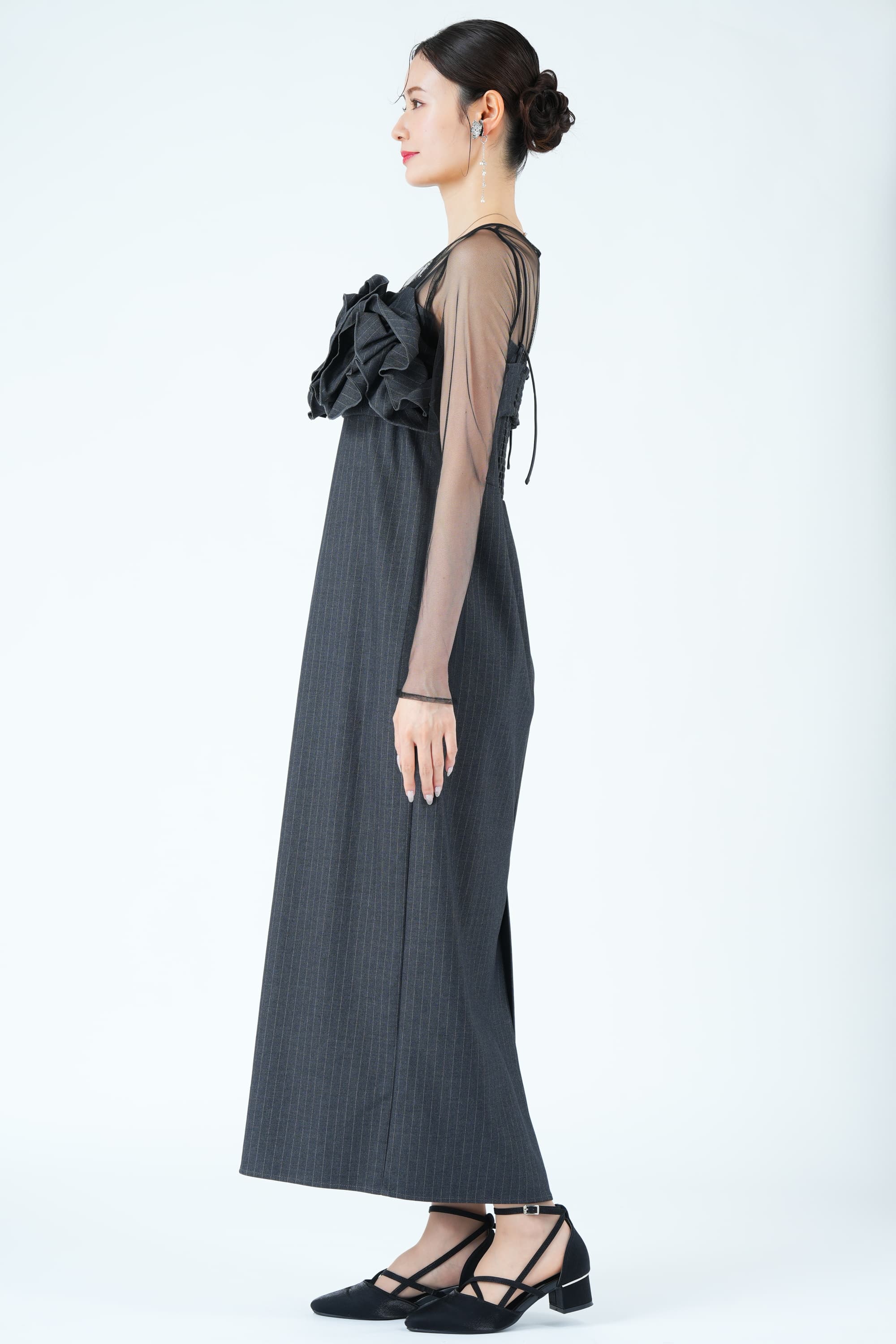 ウェービーフリル×ストライプグレードレス