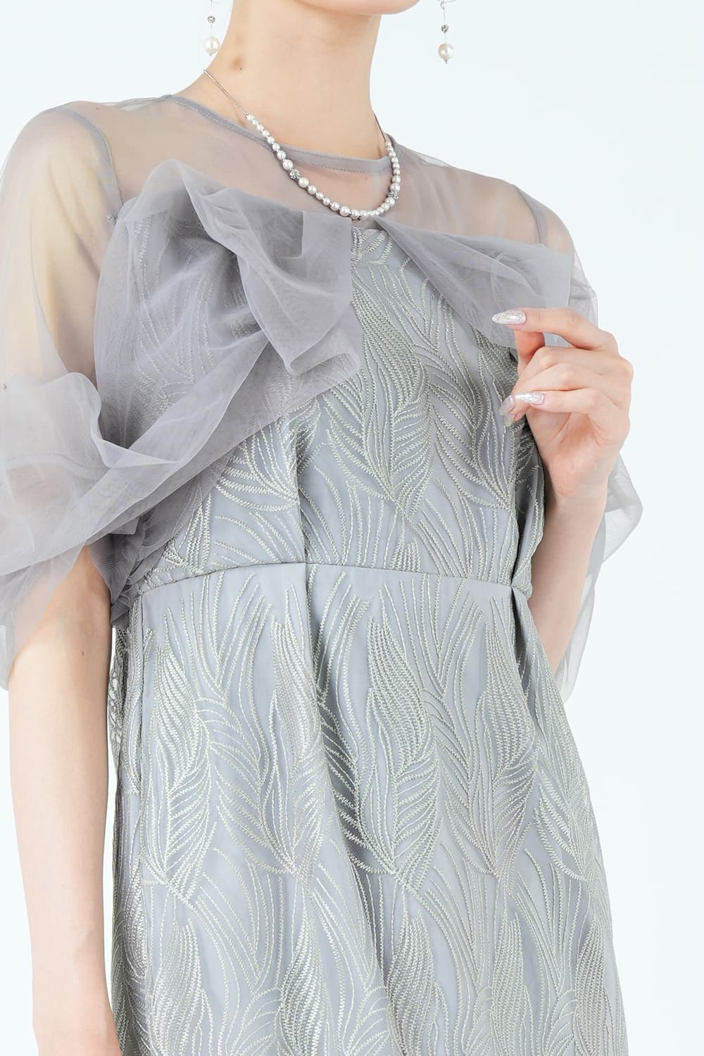 ツイストエアリーペンシルグレードレス