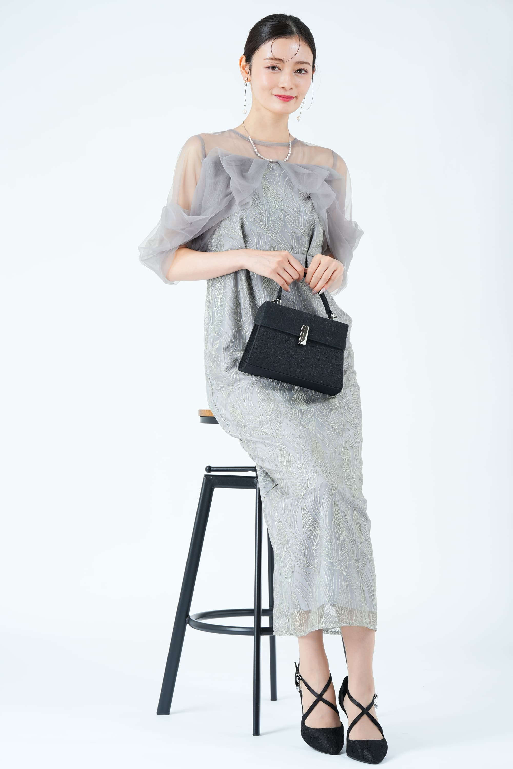 ツイストエアリーペンシルグレードレス