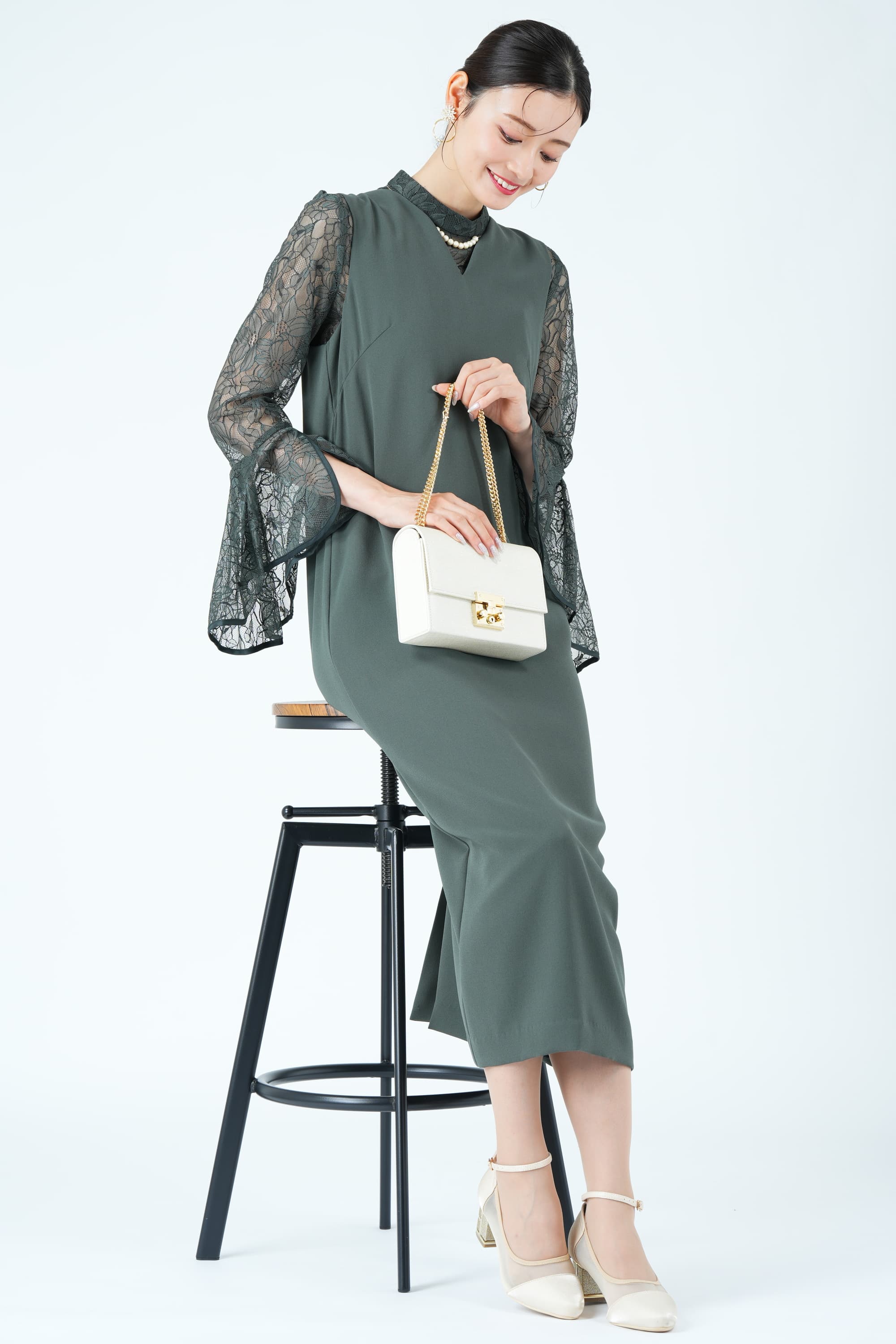 ラッセルレースブラウス付きモスグリーンドレス