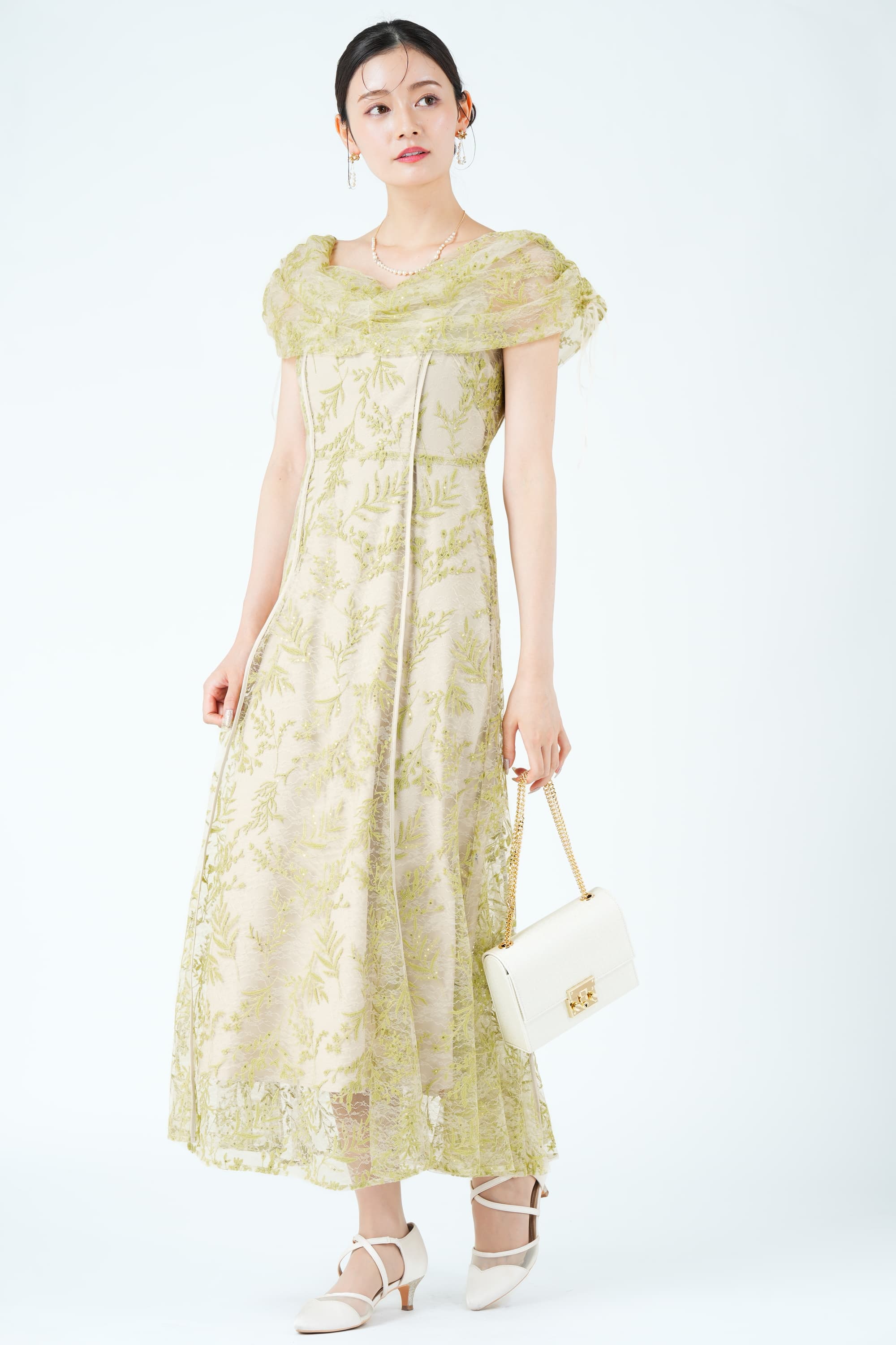 シークイン花モチーフライムグリーンドレス