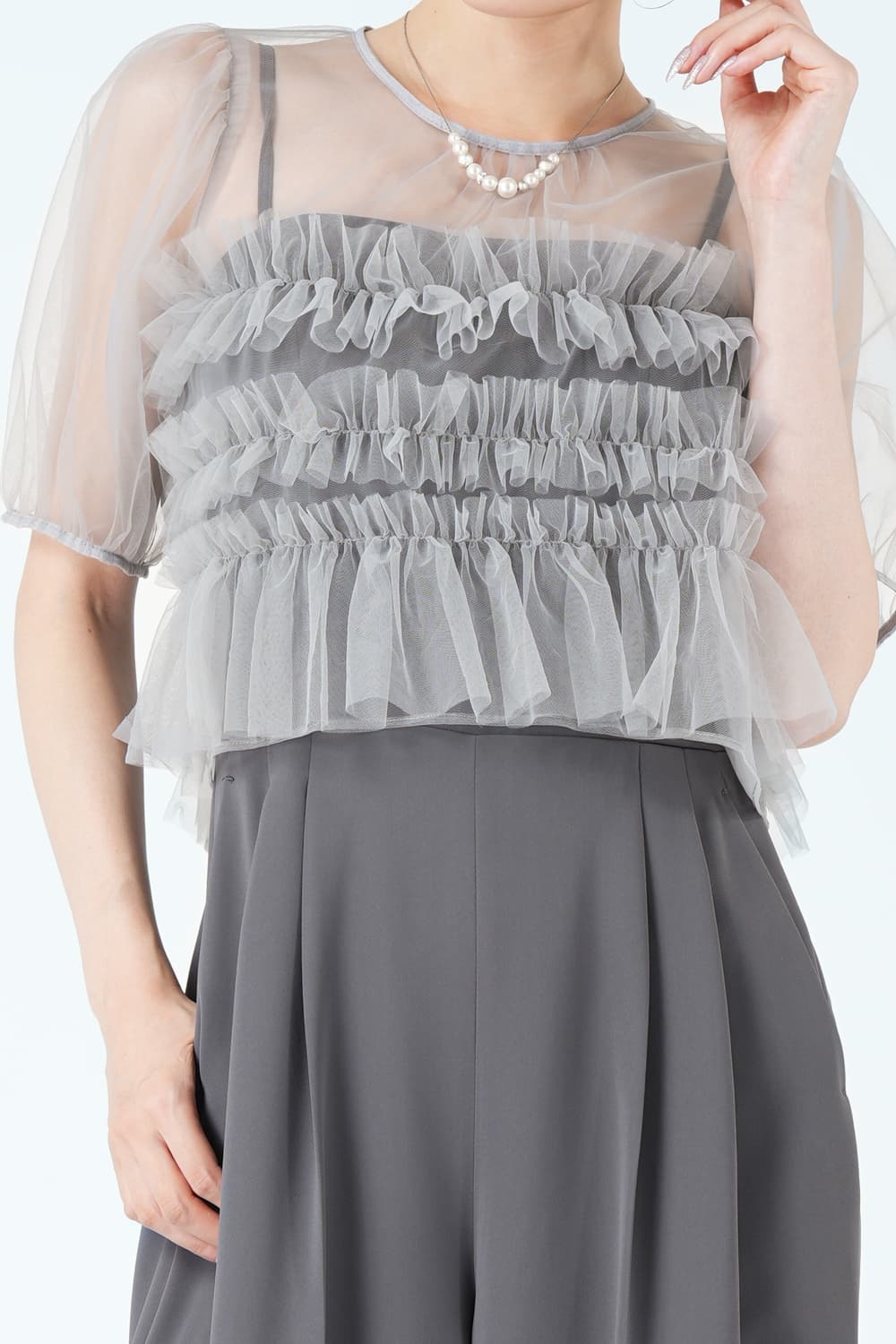 シアーレイヤーグレーパンツドレス