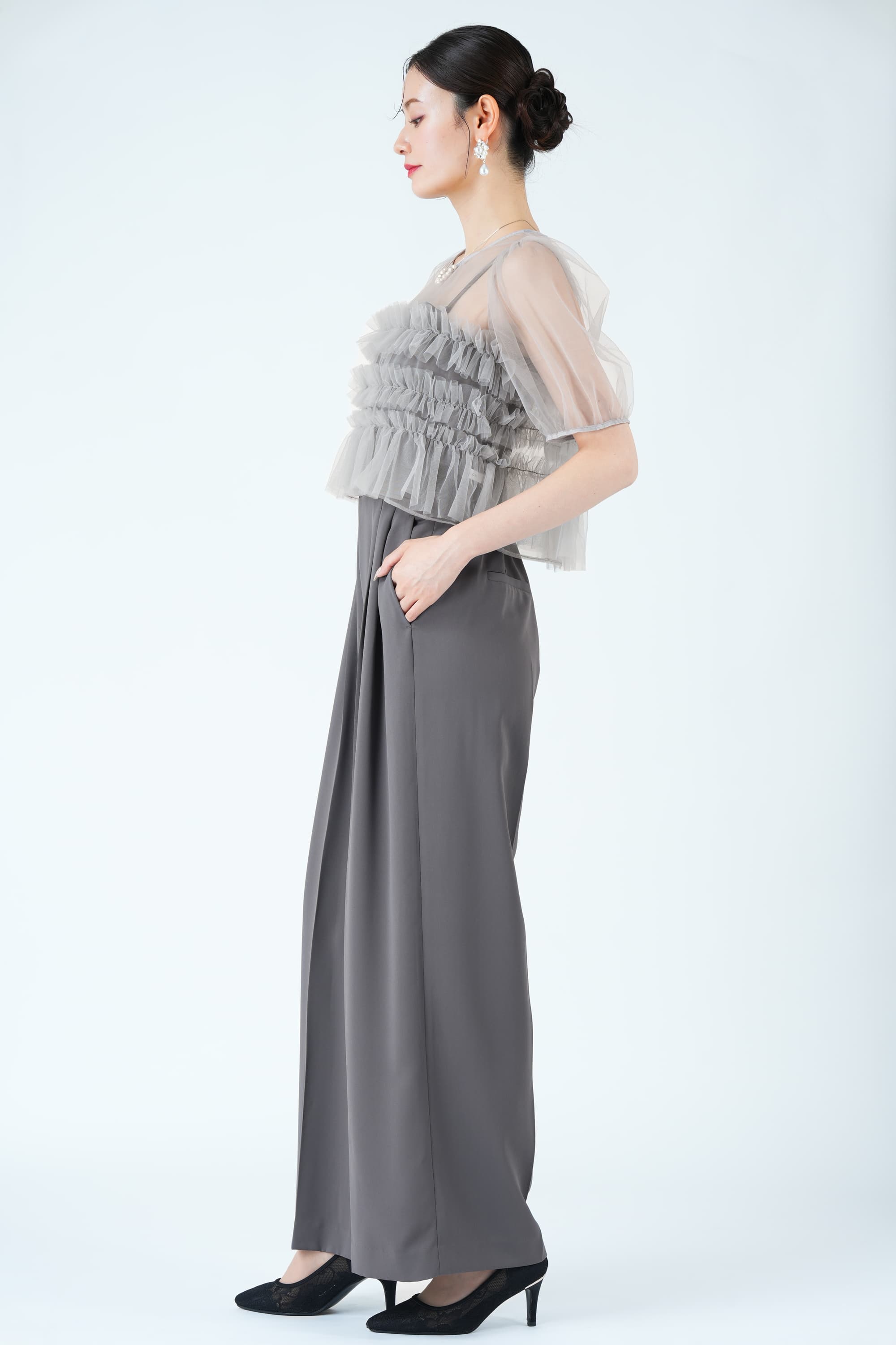 シアーレイヤーグレーパンツドレス