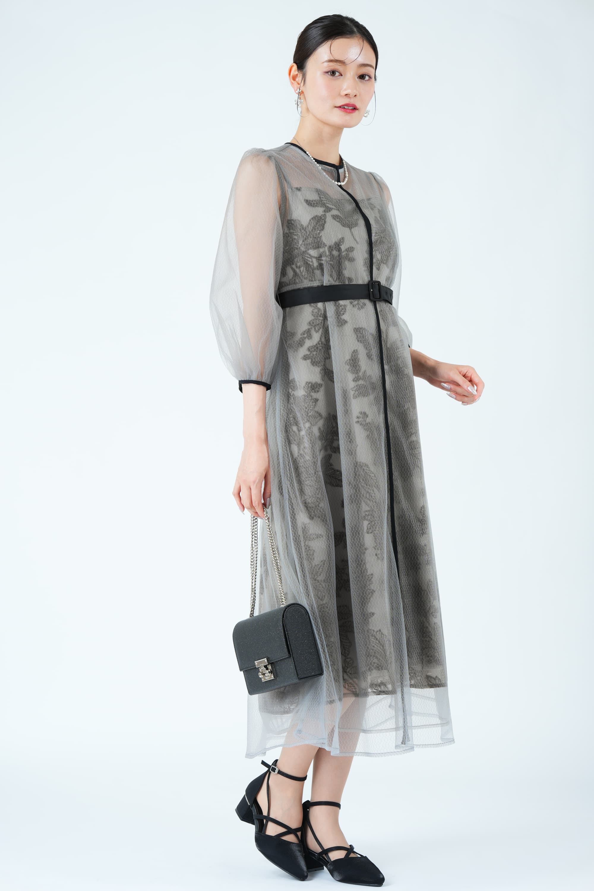 リーフ刺繍レイヤードベルトグレードレス