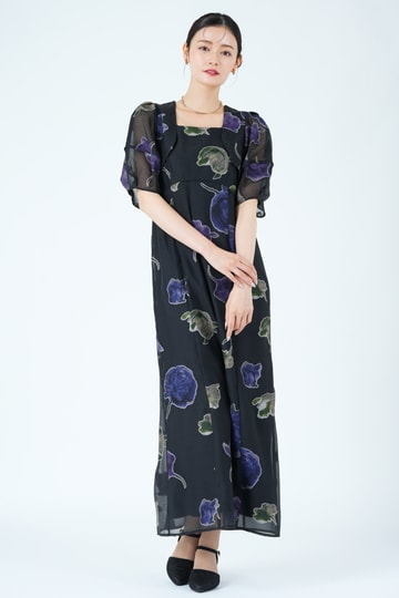オパール薔薇モチーフブラックドレス