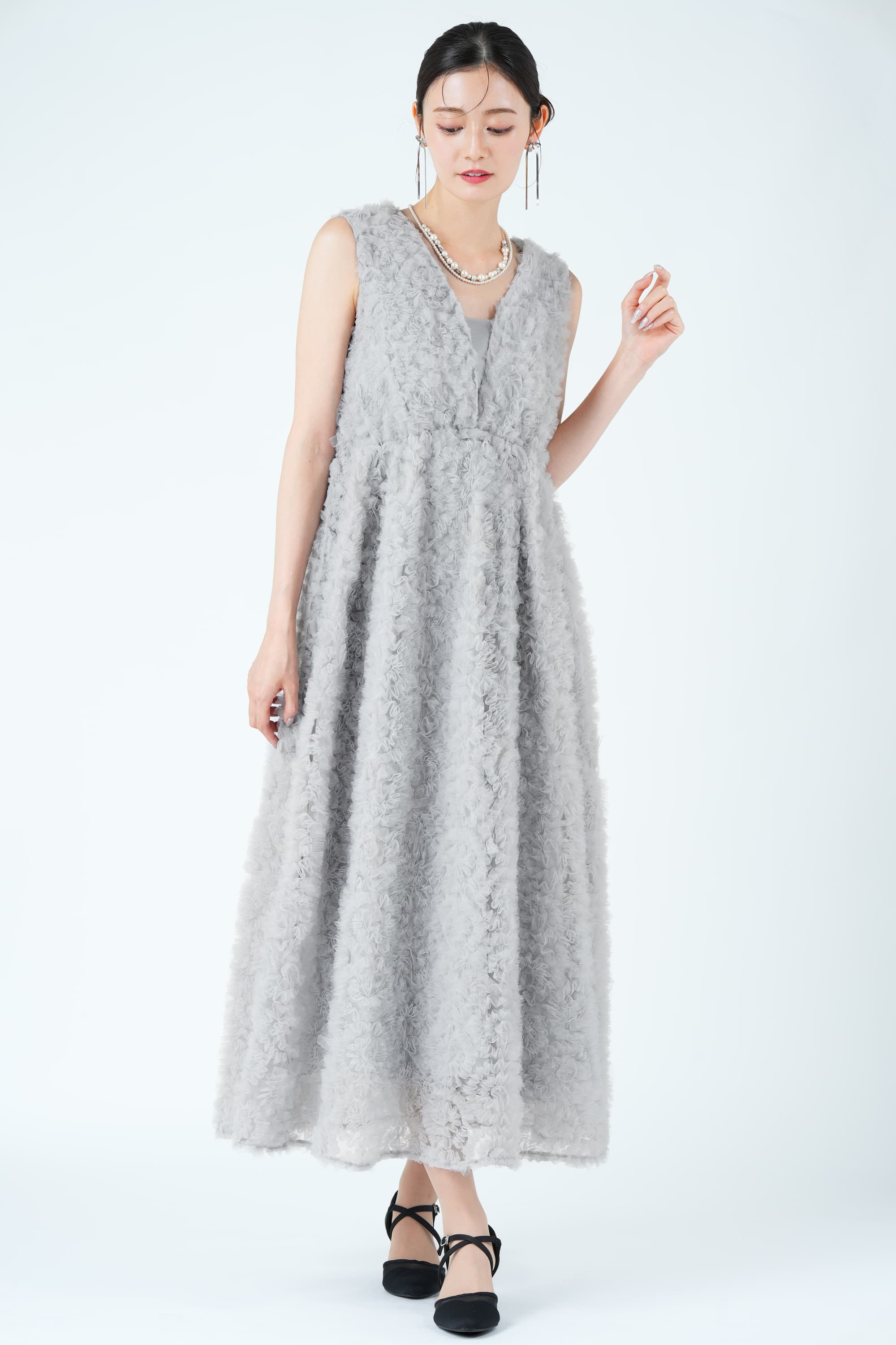 デコラフリルグレードレス