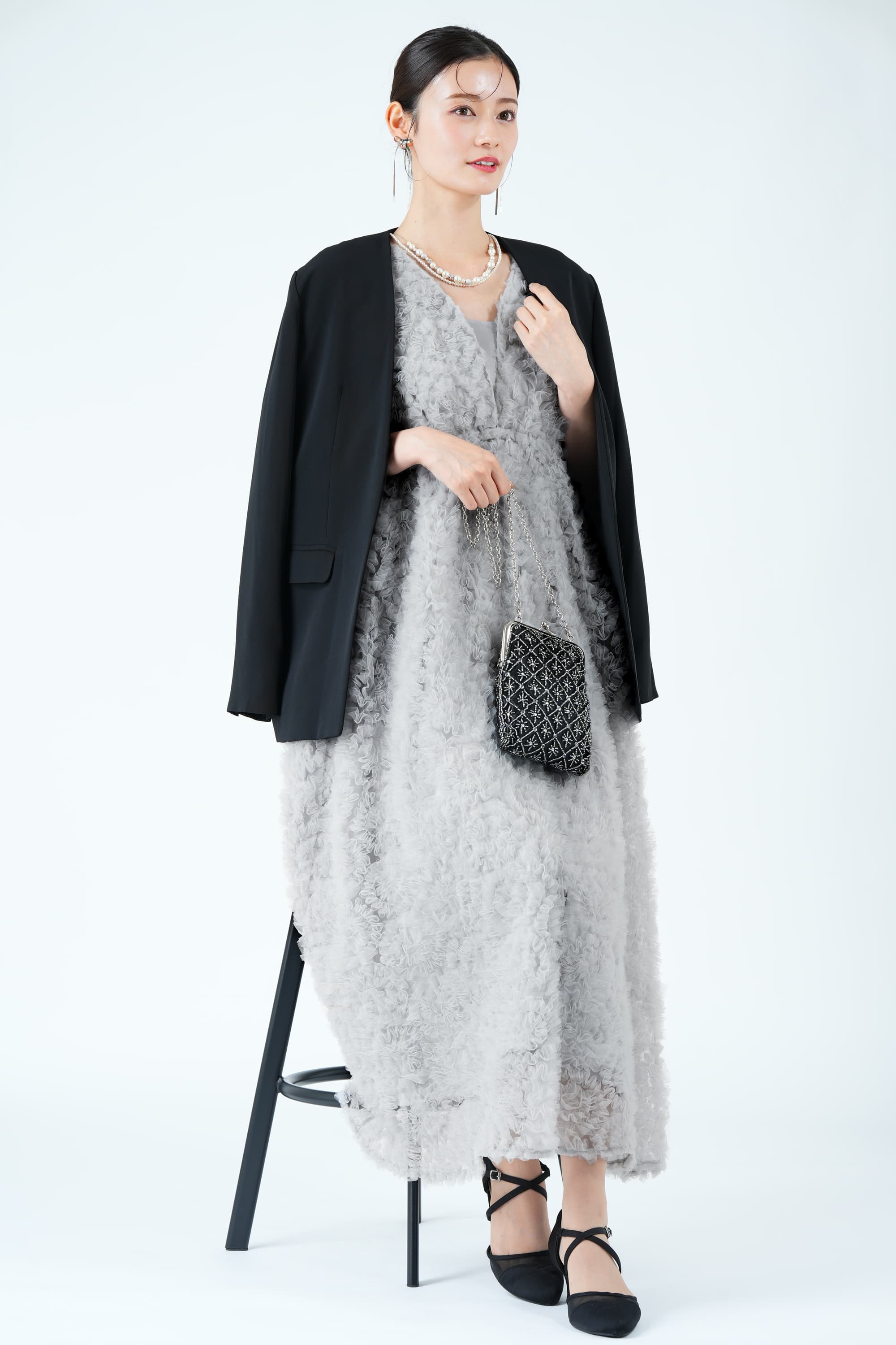 デコラフリルグレードレス