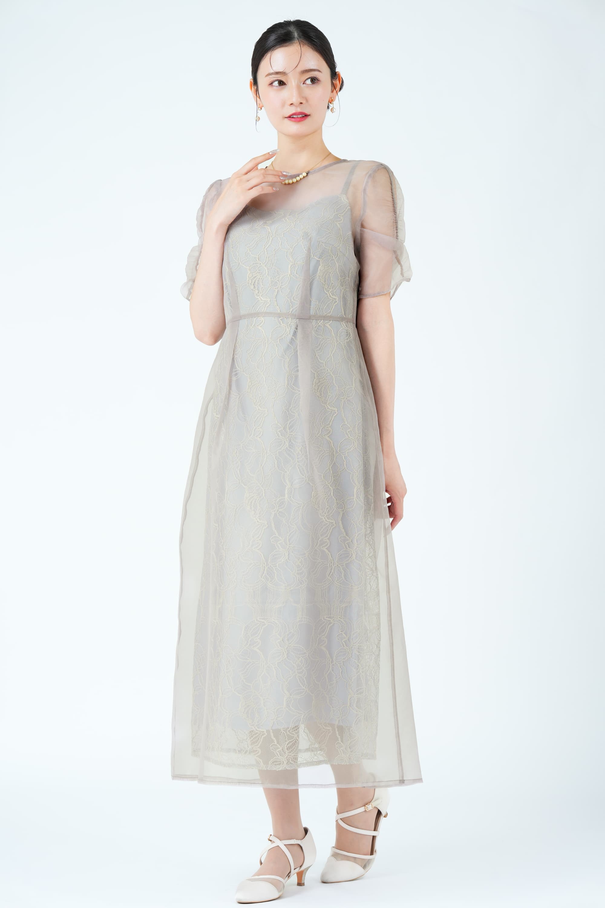 配色レース×オーガンジーエプロングレージュドレス