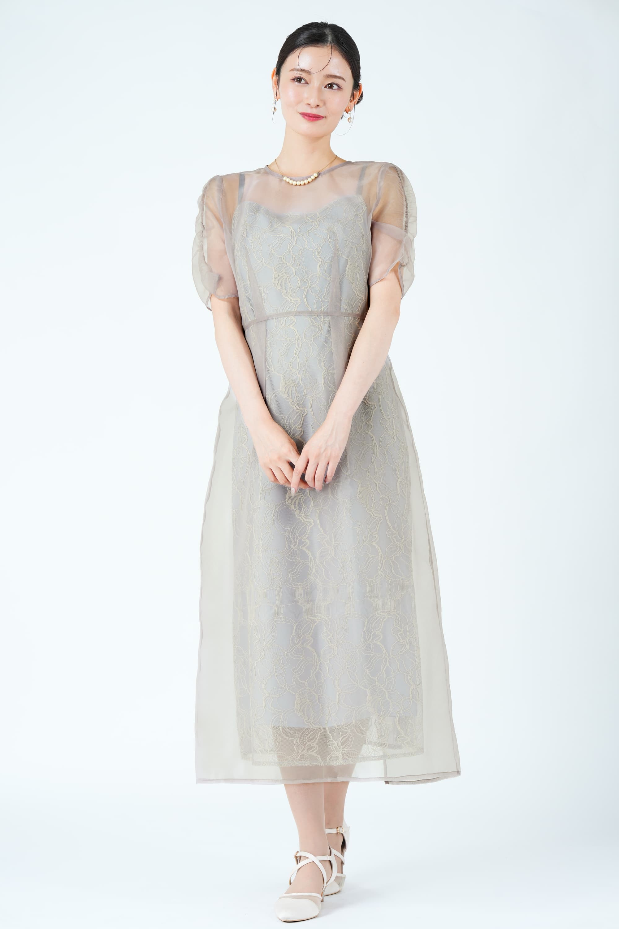 配色レース×オーガンジーエプロングレージュドレス