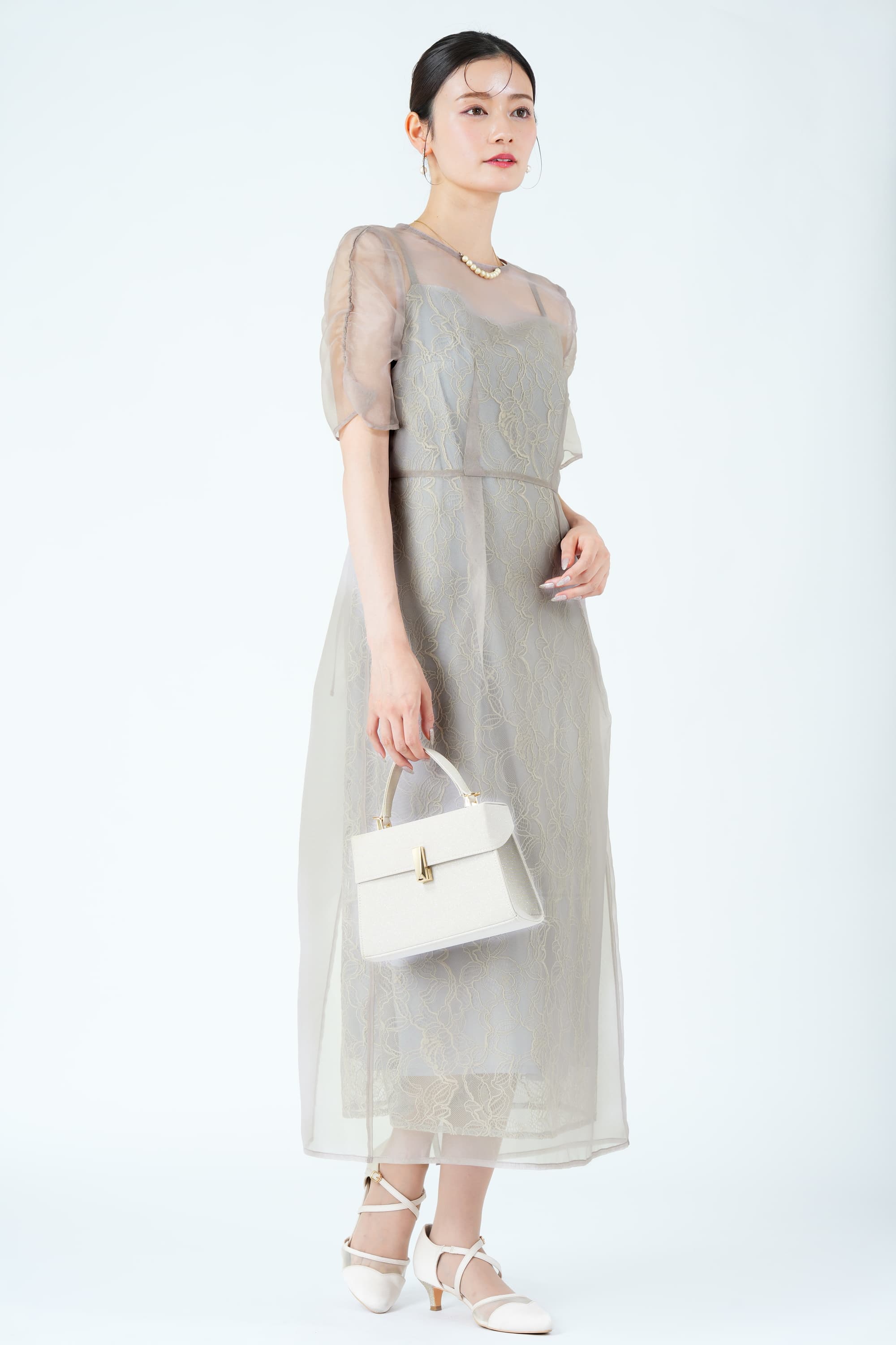 Dorry Doll ハンドバッグ ラメ スクエア ゴールド Dorry Doll スクエア型ラメゴールドバッグ をレンタル - 結婚式