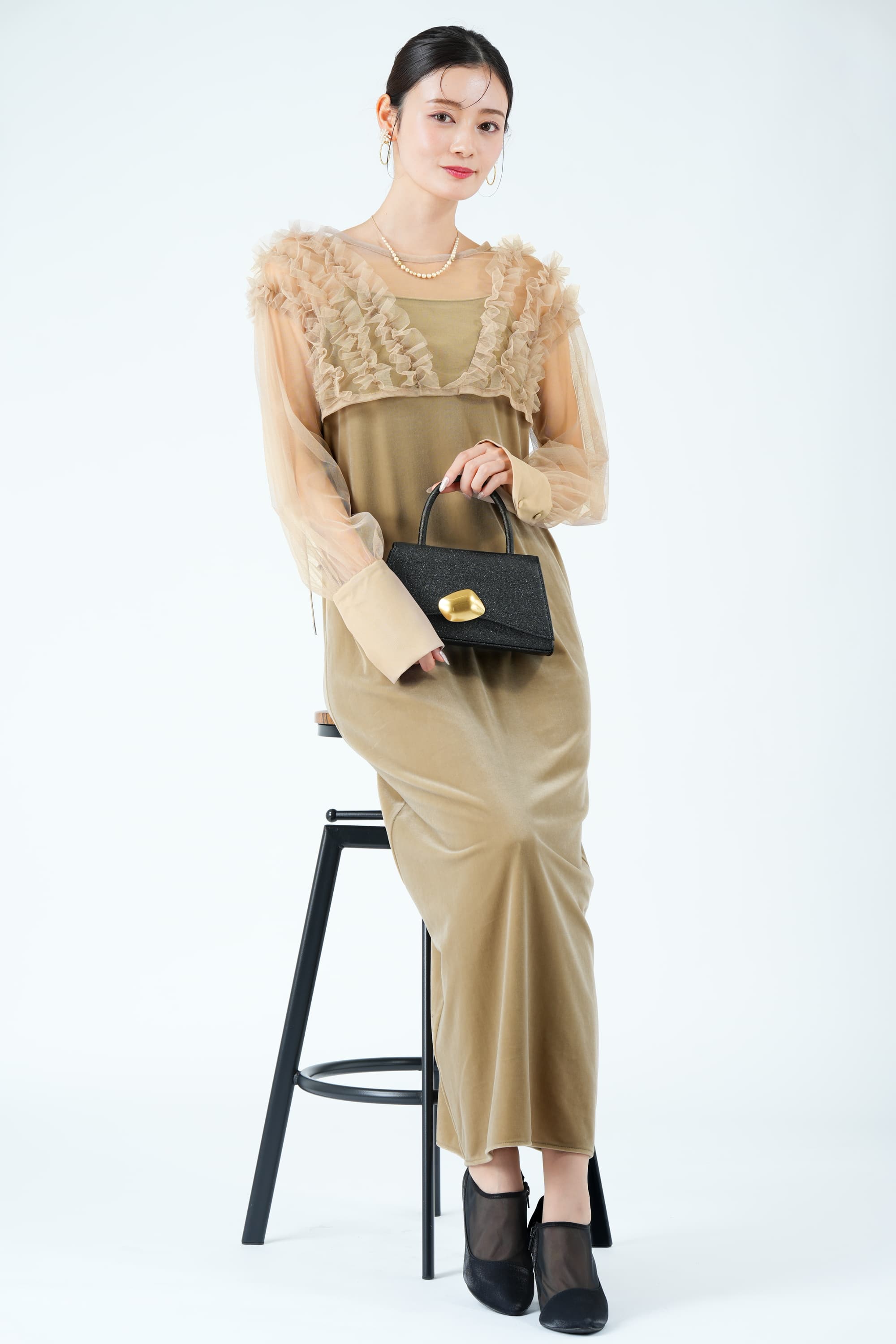 CAPRICIEUX LE'MAGE エアリーチュール×ベロアベージュドレス (S) を