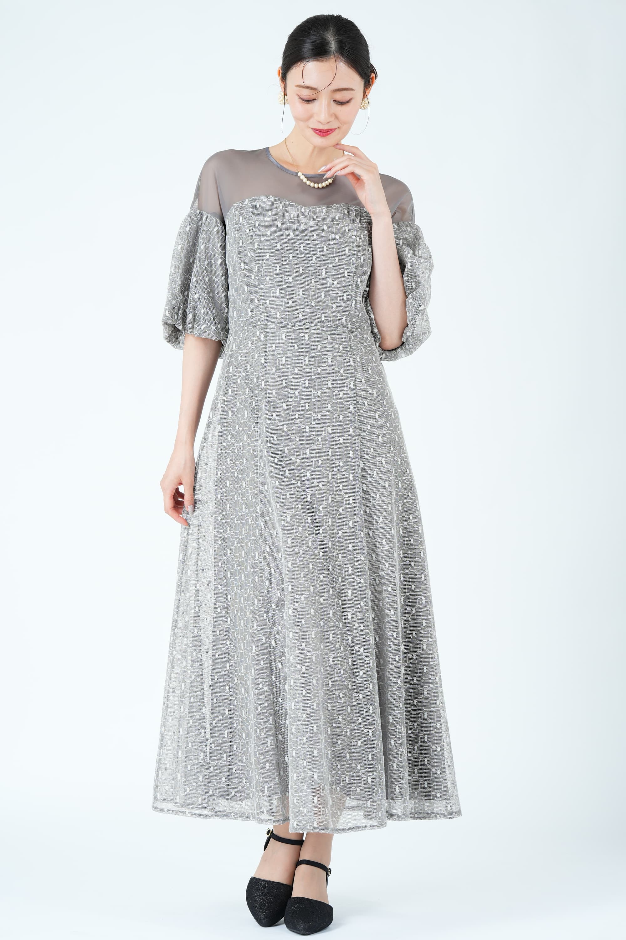 幾何学レース×パフスリーブグレードレス