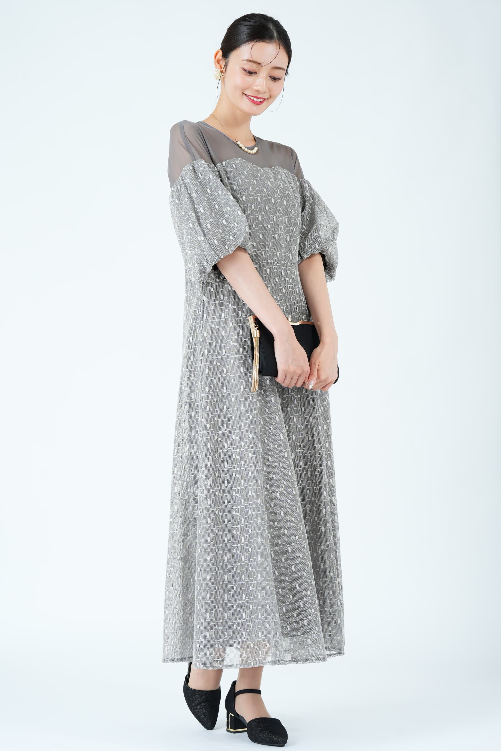 幾何学レース×パフスリーブグレードレス