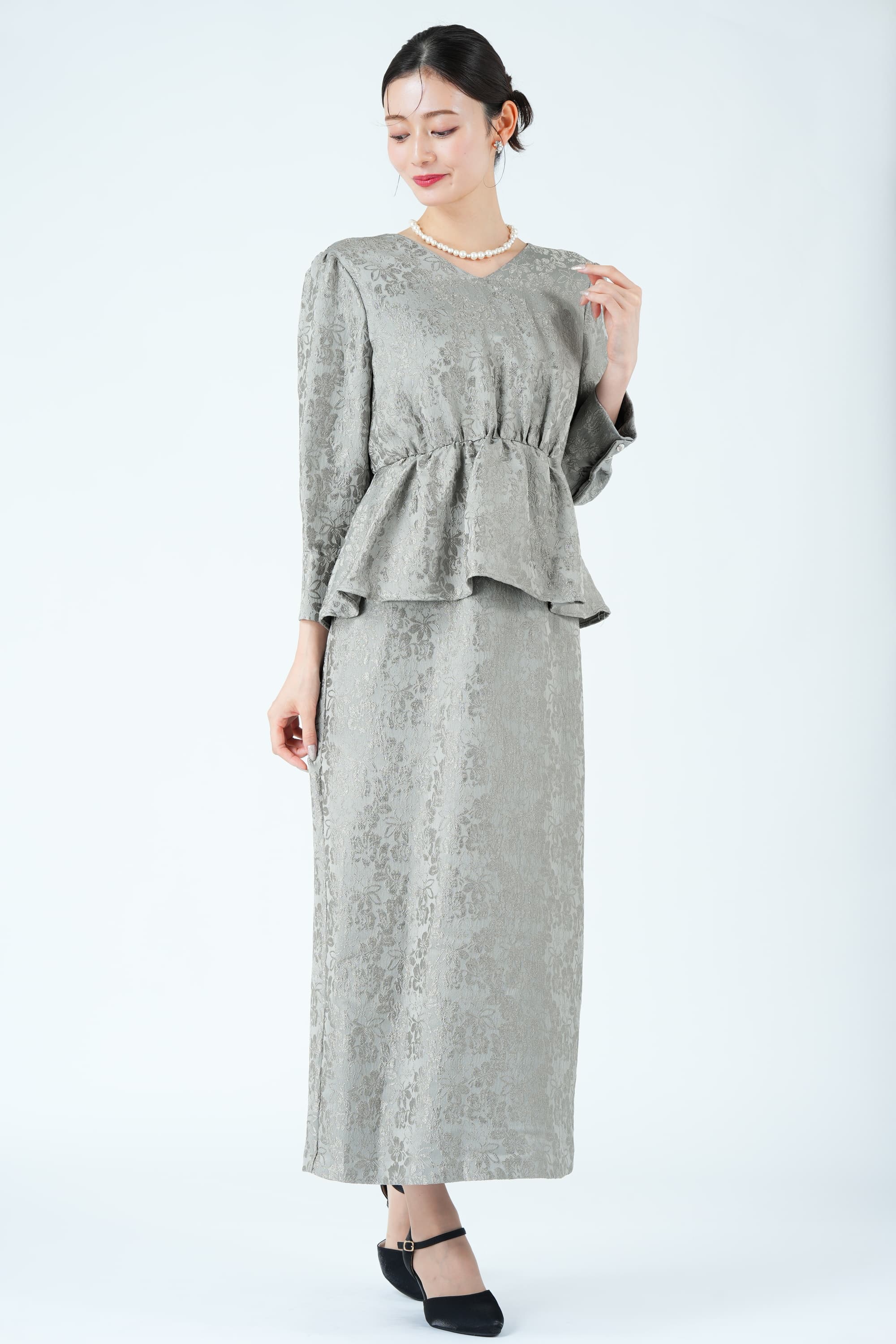 光沢ジャガードバックシャングレードレス