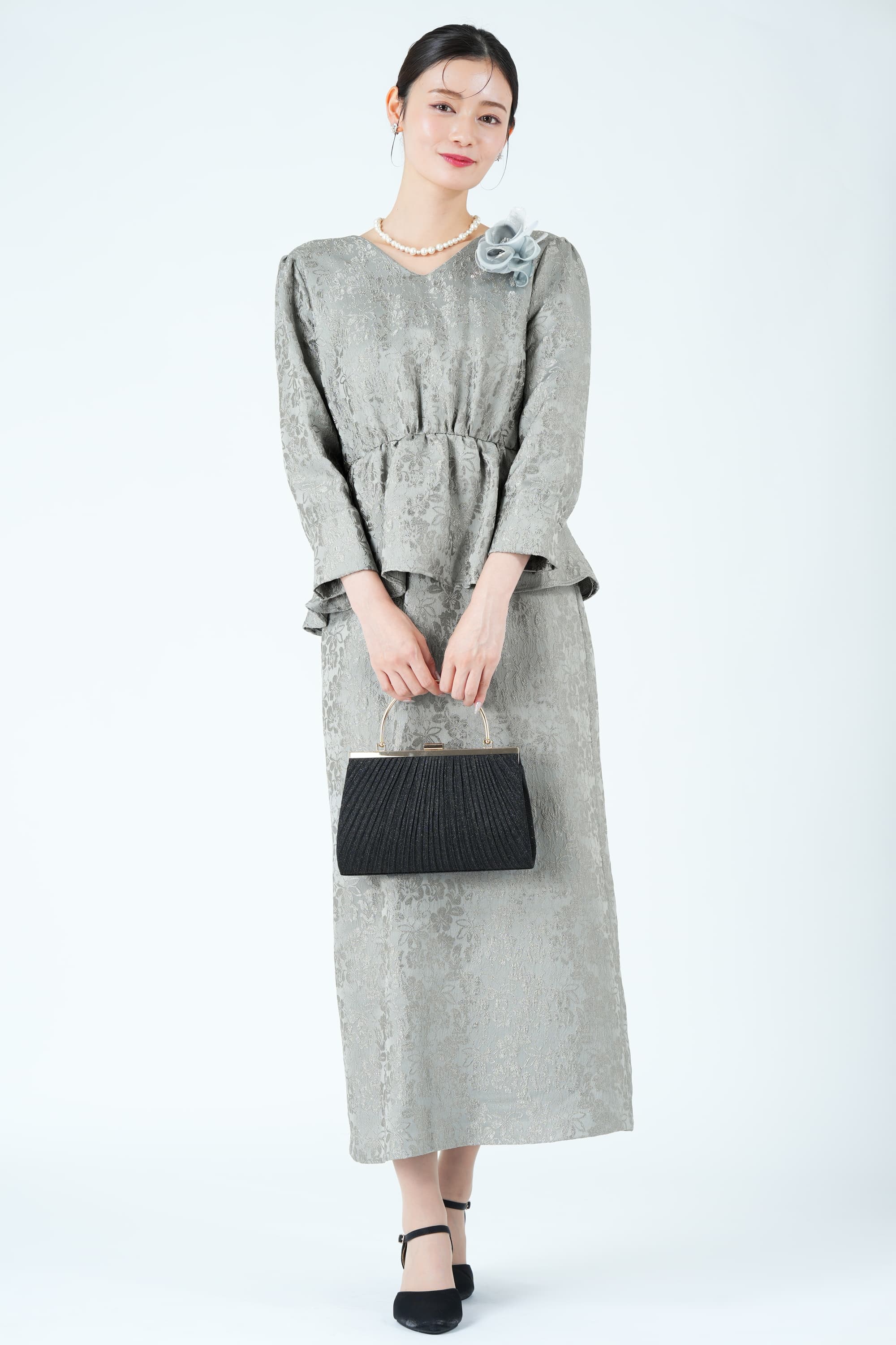 光沢ジャガードバックシャングレードレス