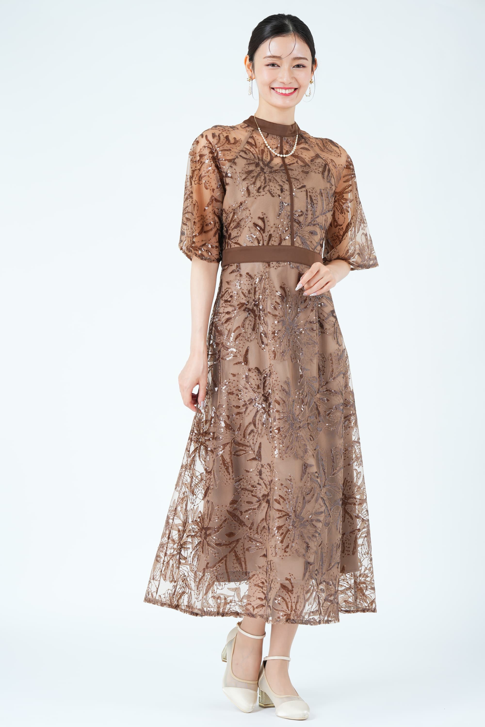 フラワー刺繍スパンコールブラウンドレス