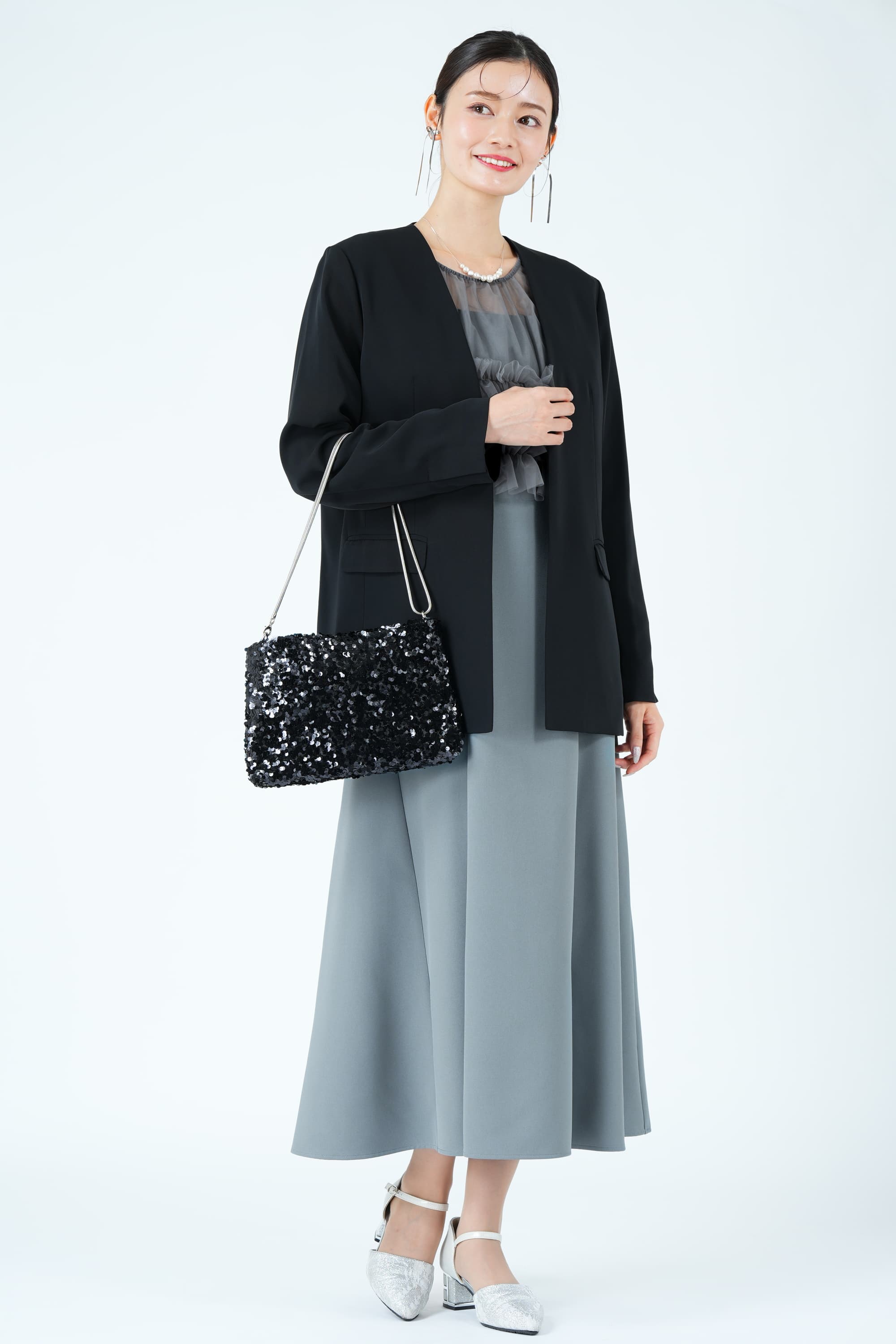 立体エアリーチュールくすみブルードレス