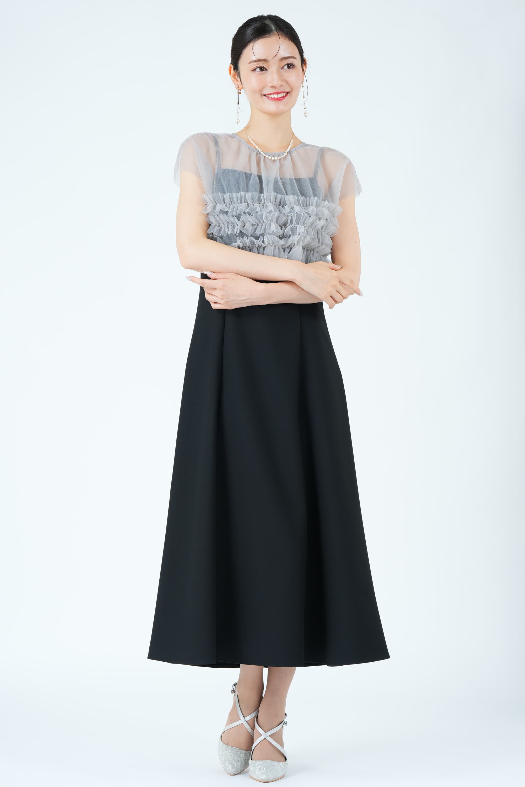 立体エアリーチュールブラックドレス