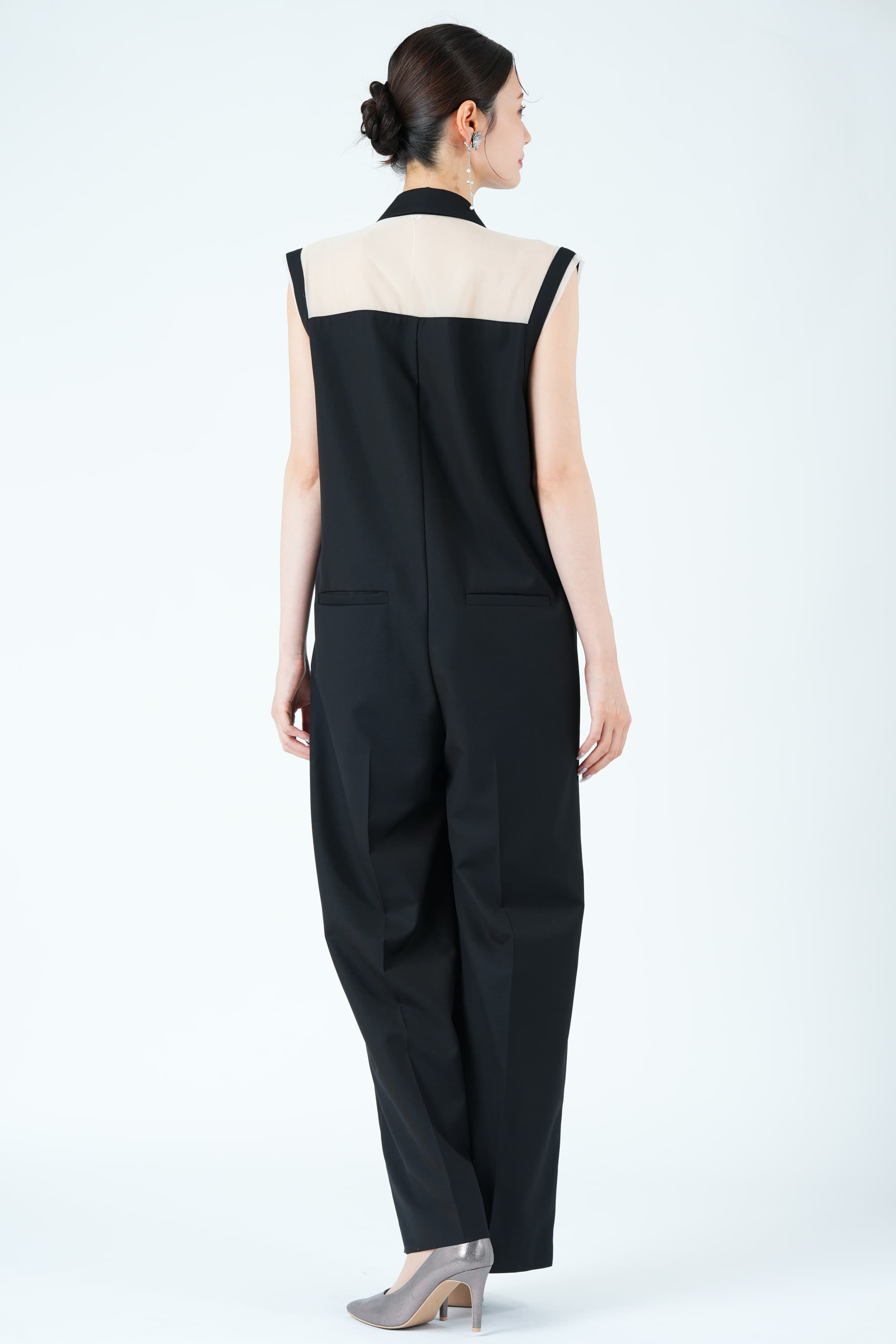 ダブルボタンジャケット風ブラックパンツドレス