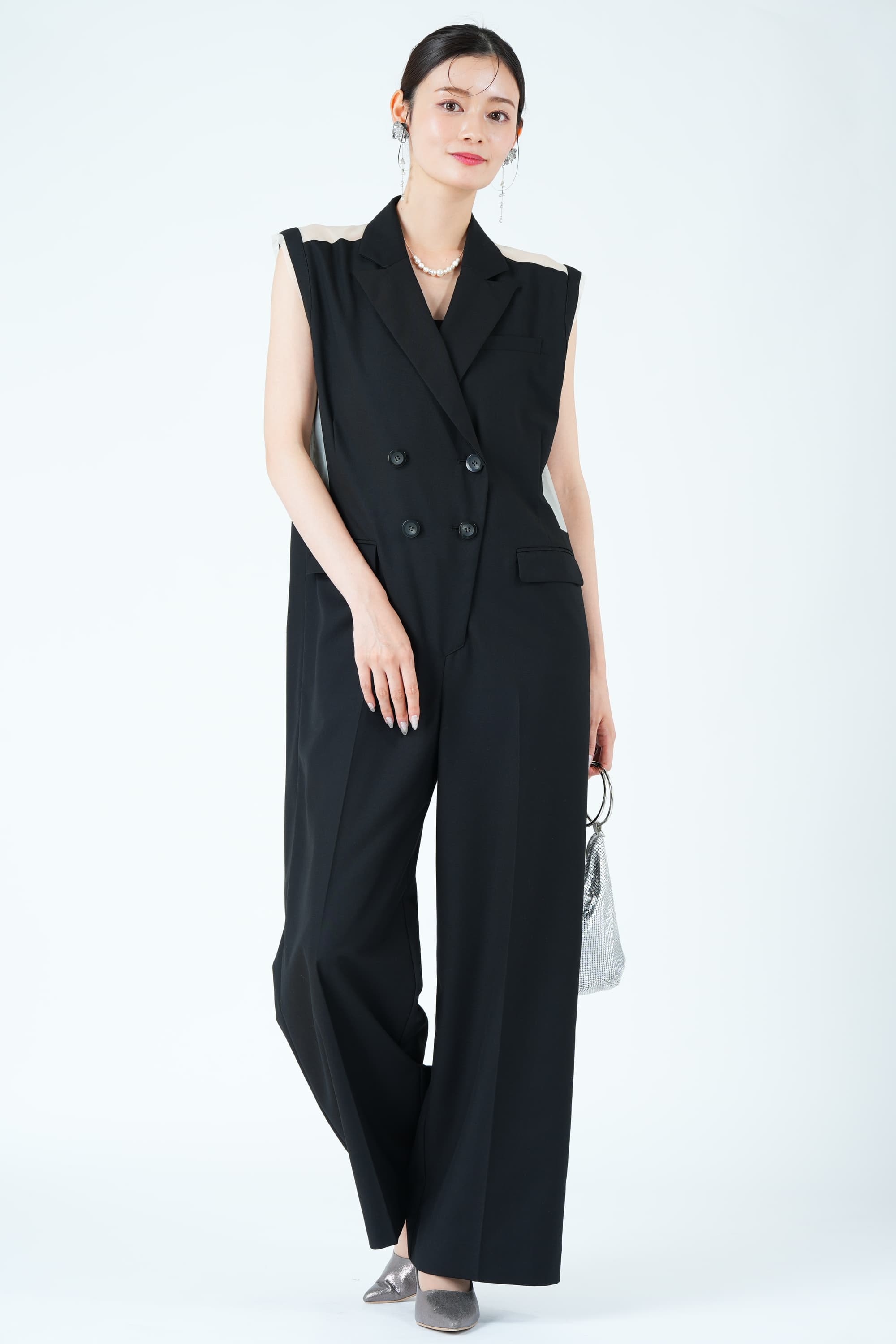 ダブルボタンジャケット風ブラックパンツドレス