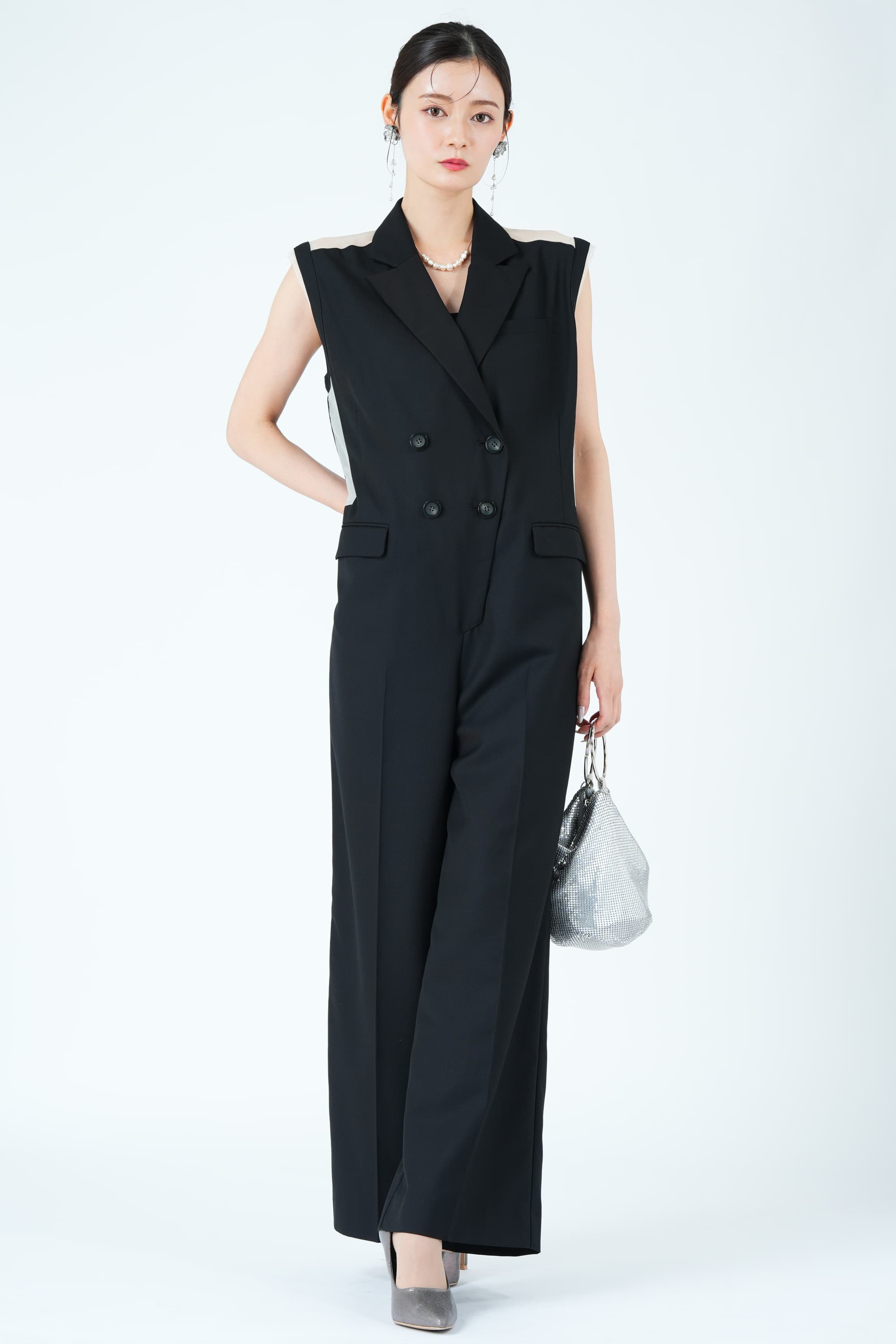 ダブルボタンジャケット風ブラックパンツドレス