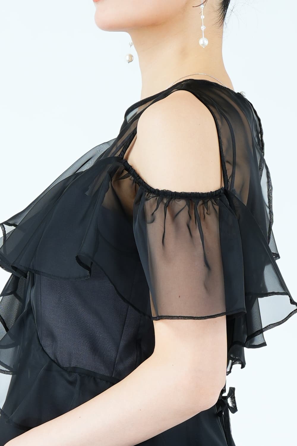 シアーレイヤードフリル異素材グレードレス